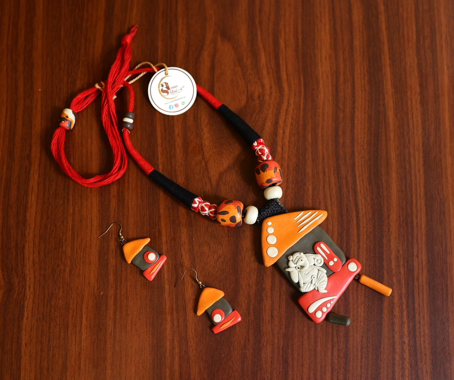 Vighnesh Poly Ceramic Necklace & Earring set