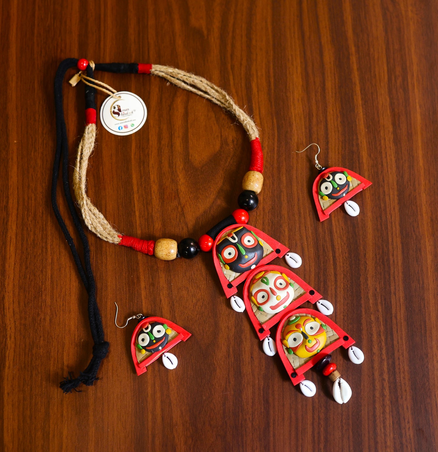 Govinda Poly Ceramic Necklace & Earring set