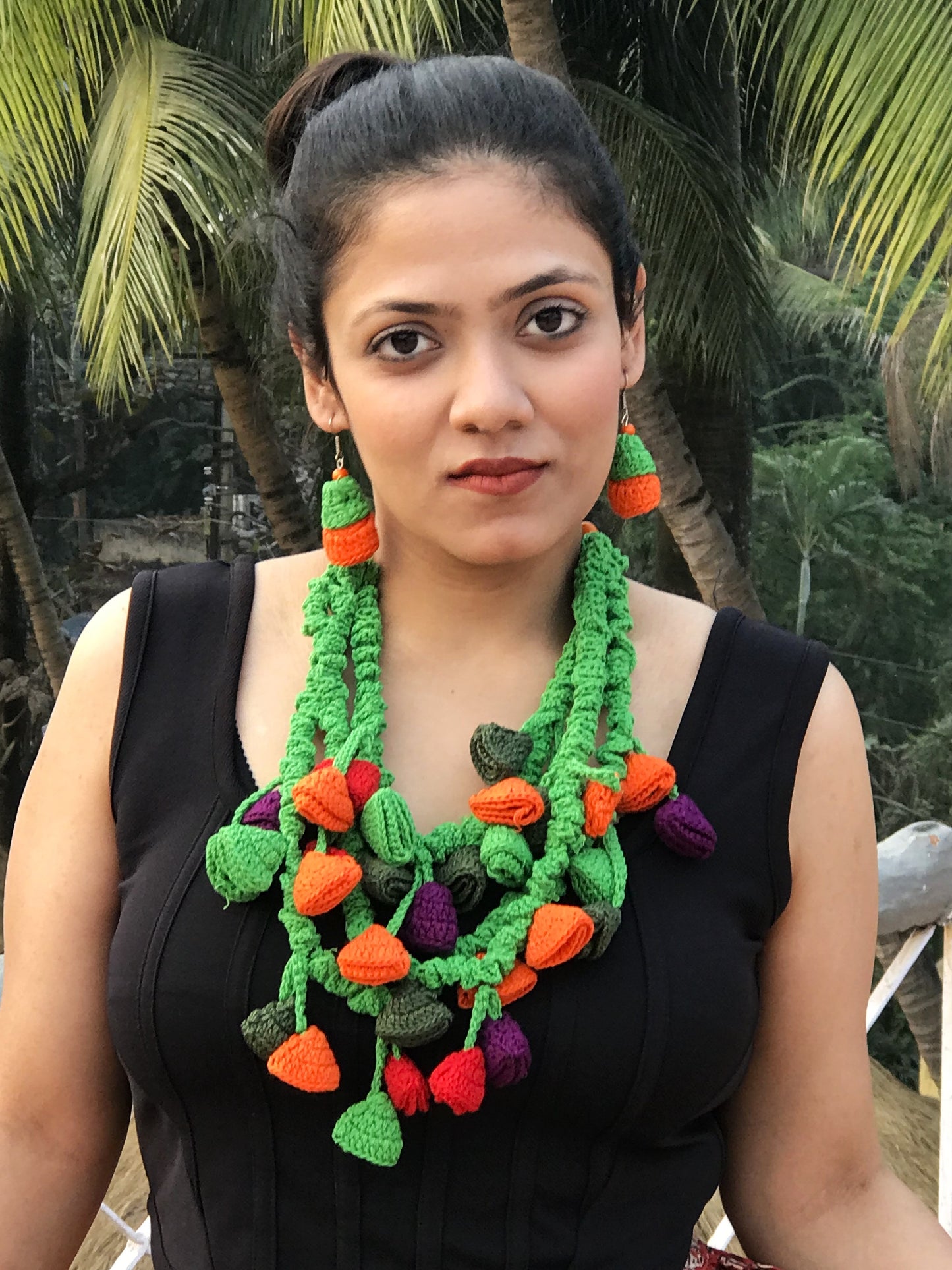 Medha Crochet Necklace & Earrings set