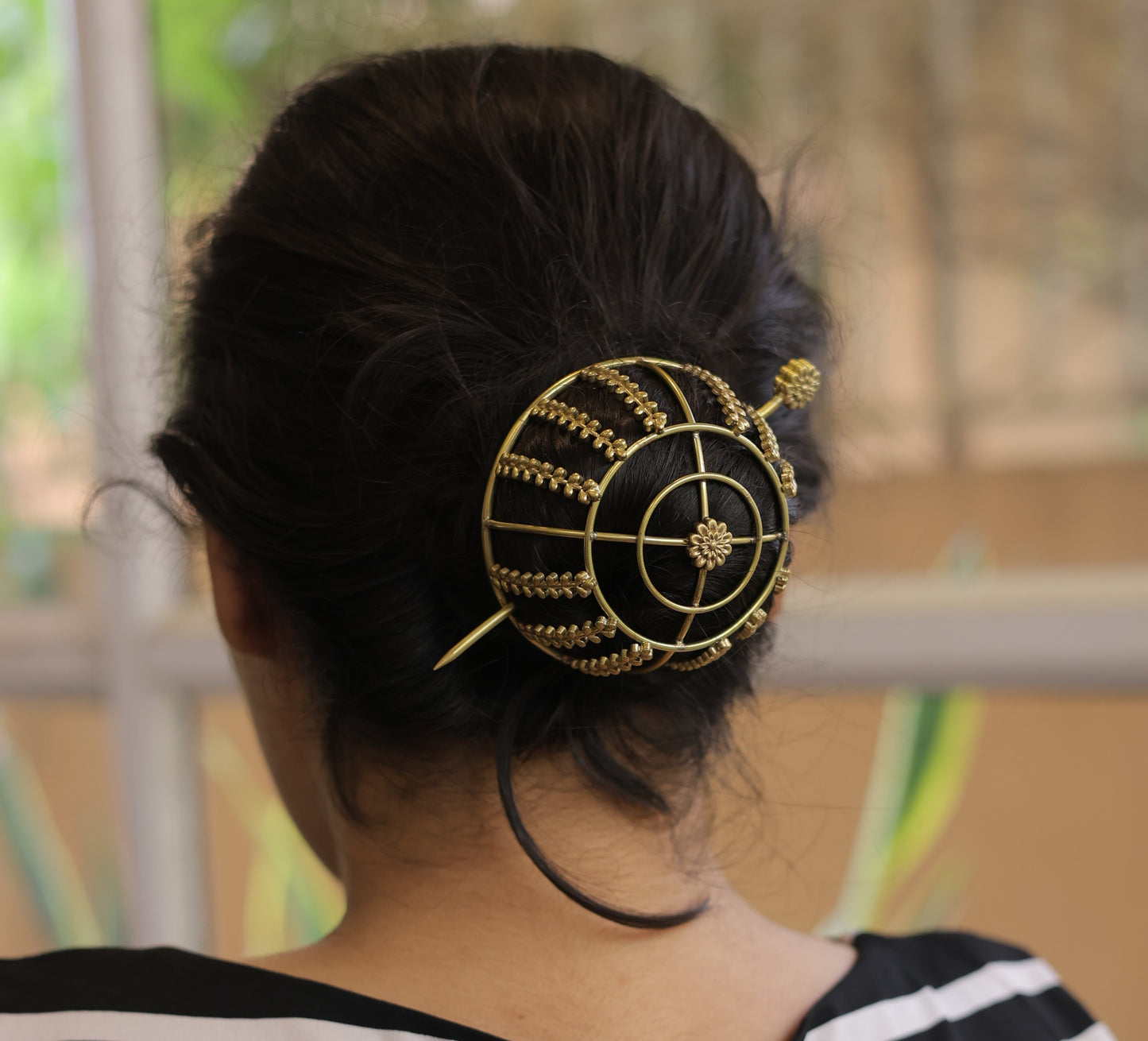 Aarti Brass Hair Bun