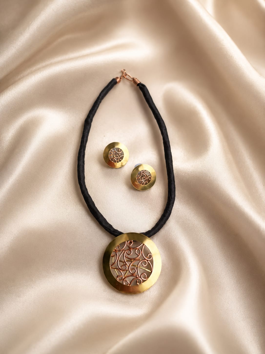 Rithanya Copper Necklace & Earring set