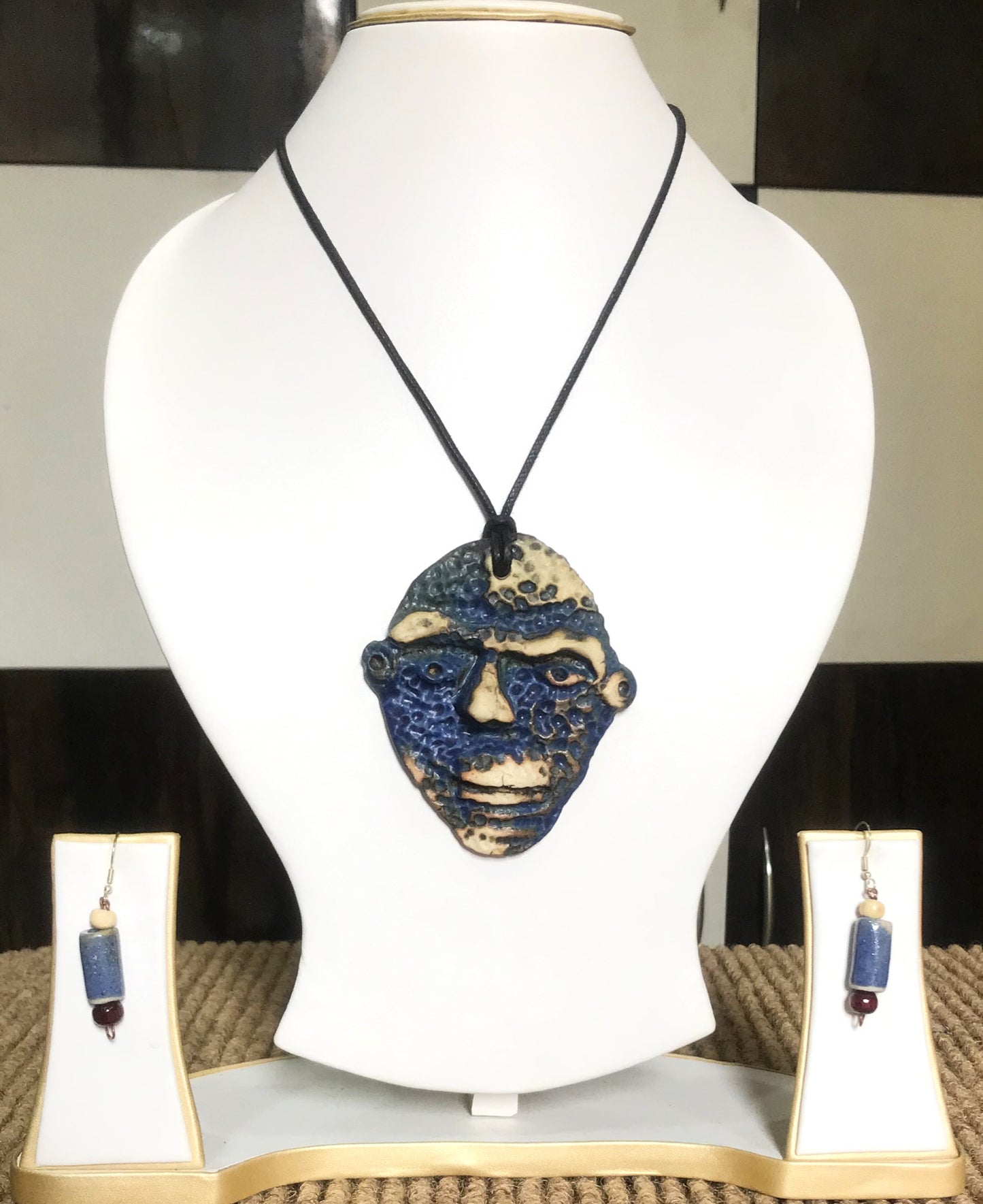 Liena Ceramic Necklace & Earring set