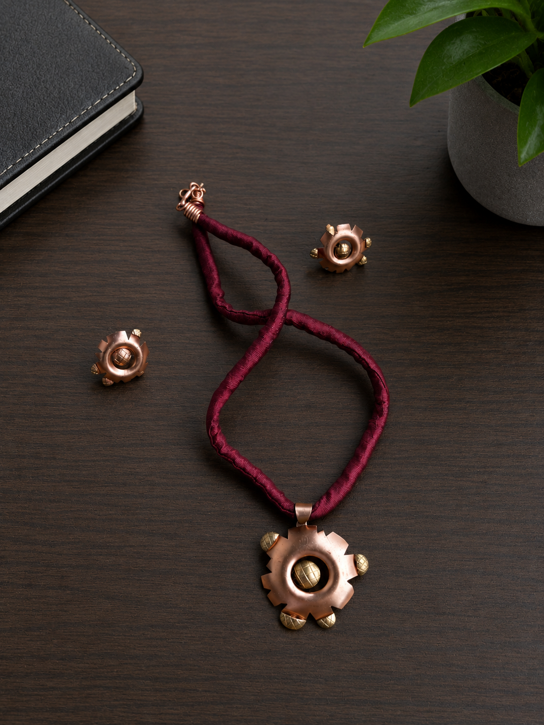 Jisha Copper Pendant & Earring set