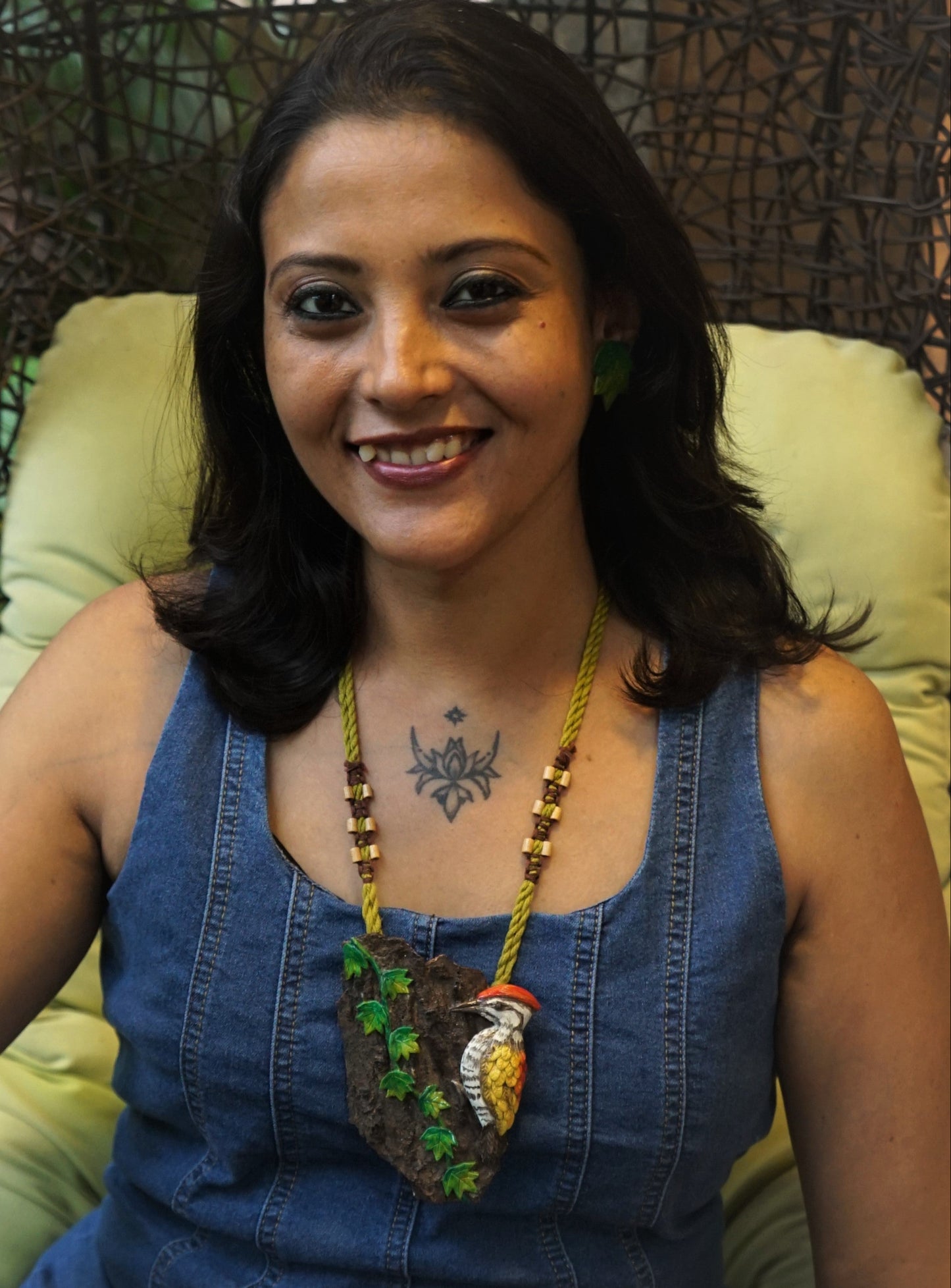 Tuhi Woodpecker Clay Necklace & Earring set