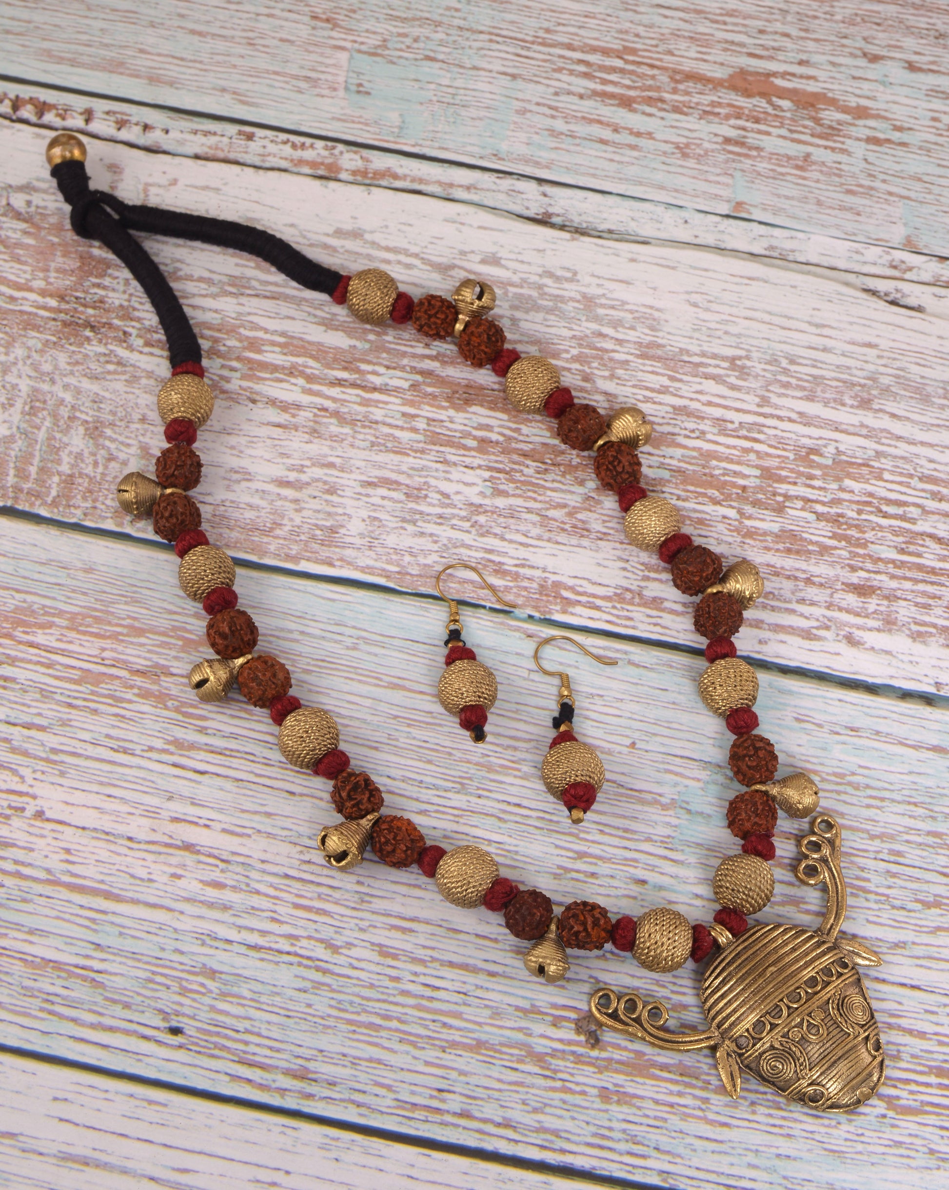 Mritsa Bull Dokra Jewellery Necklace & Earrings set