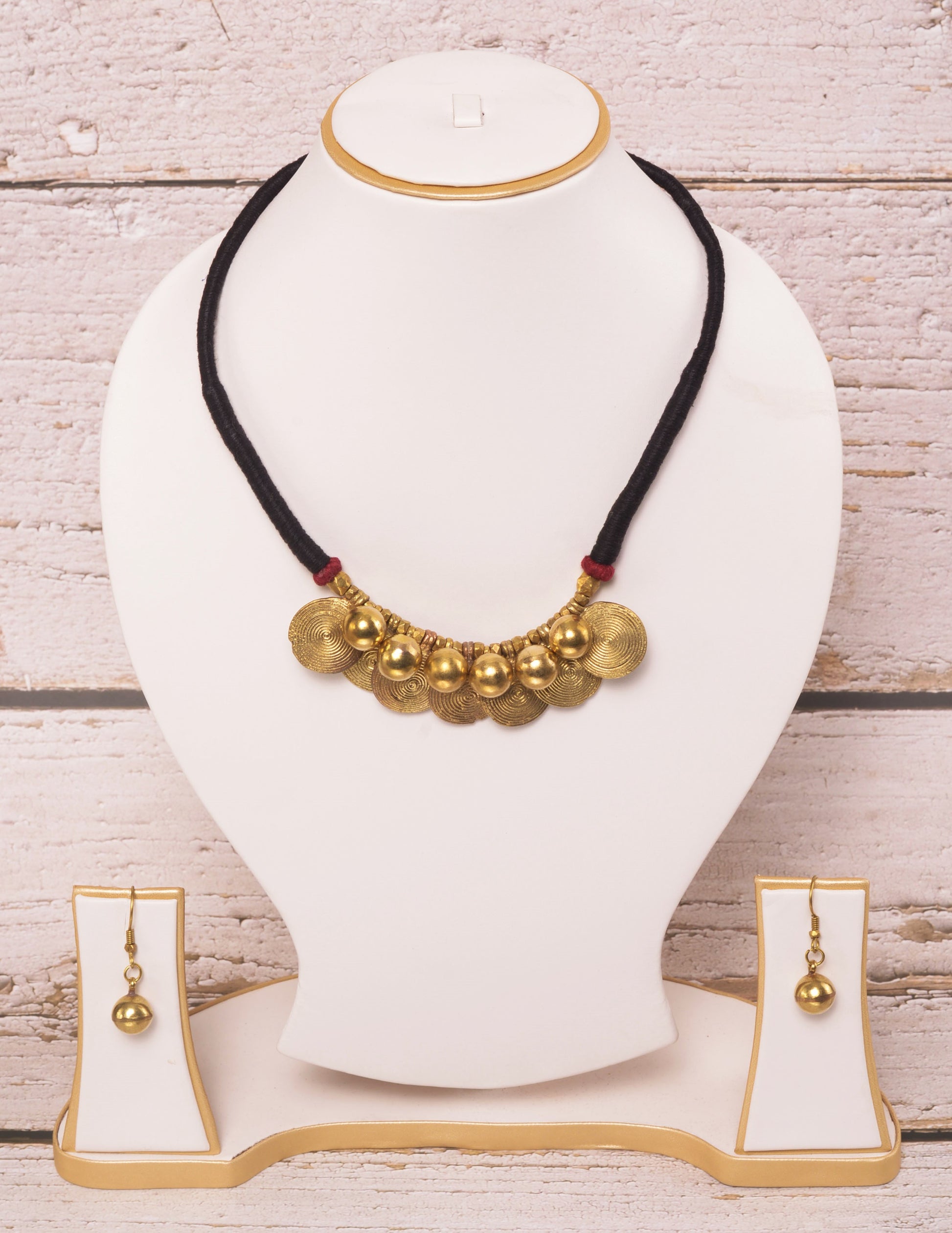 Sadhika Dokra Jewellery Necklace & Earrings  set