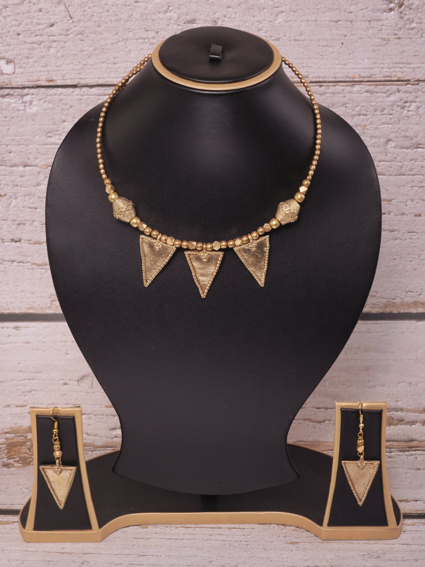 Arjita Dokra Jewellery Hasli Necklace & Earrings Set