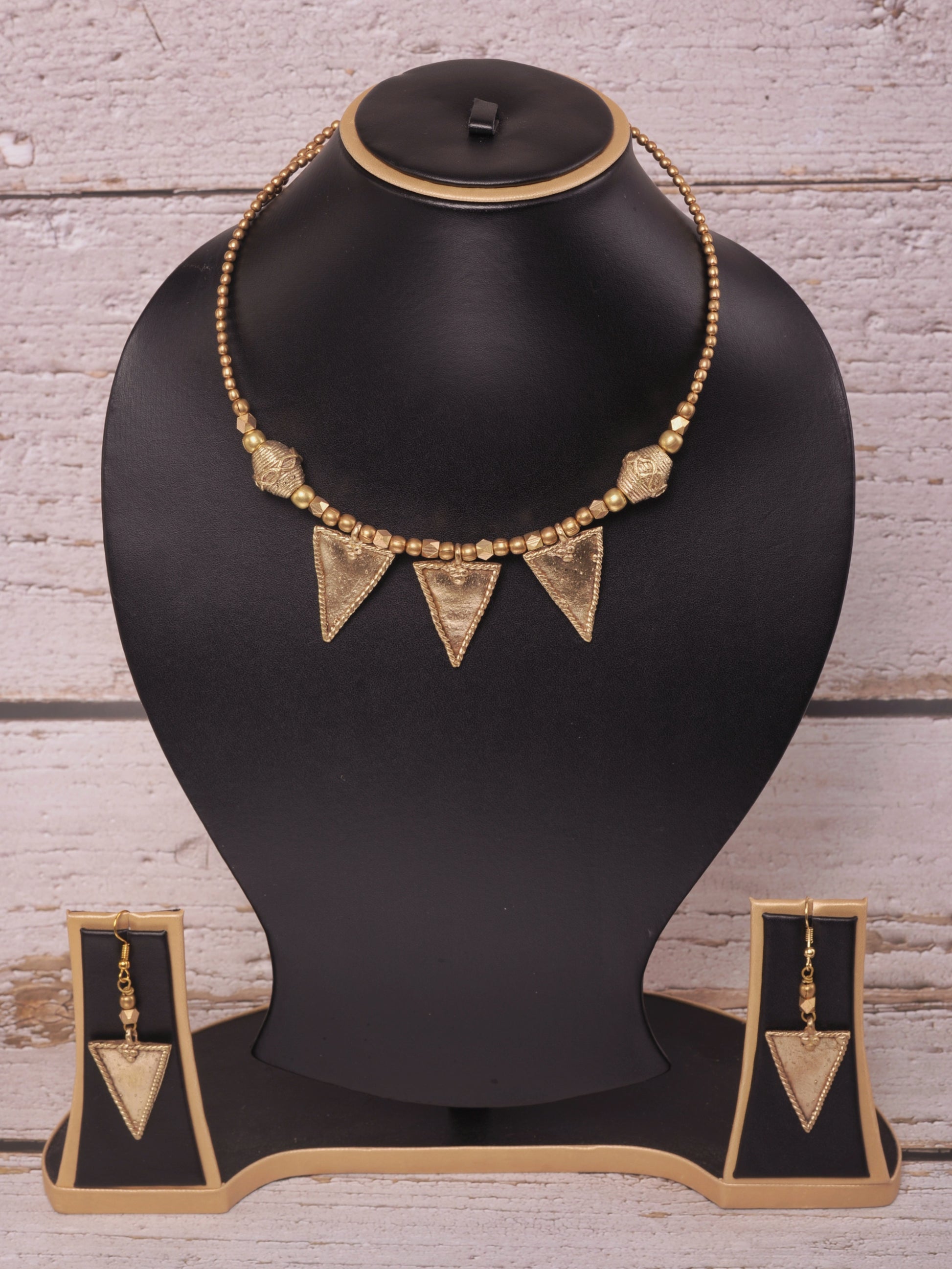 Arjita Dokra Jewellery Hasli Necklace & Earrings Set