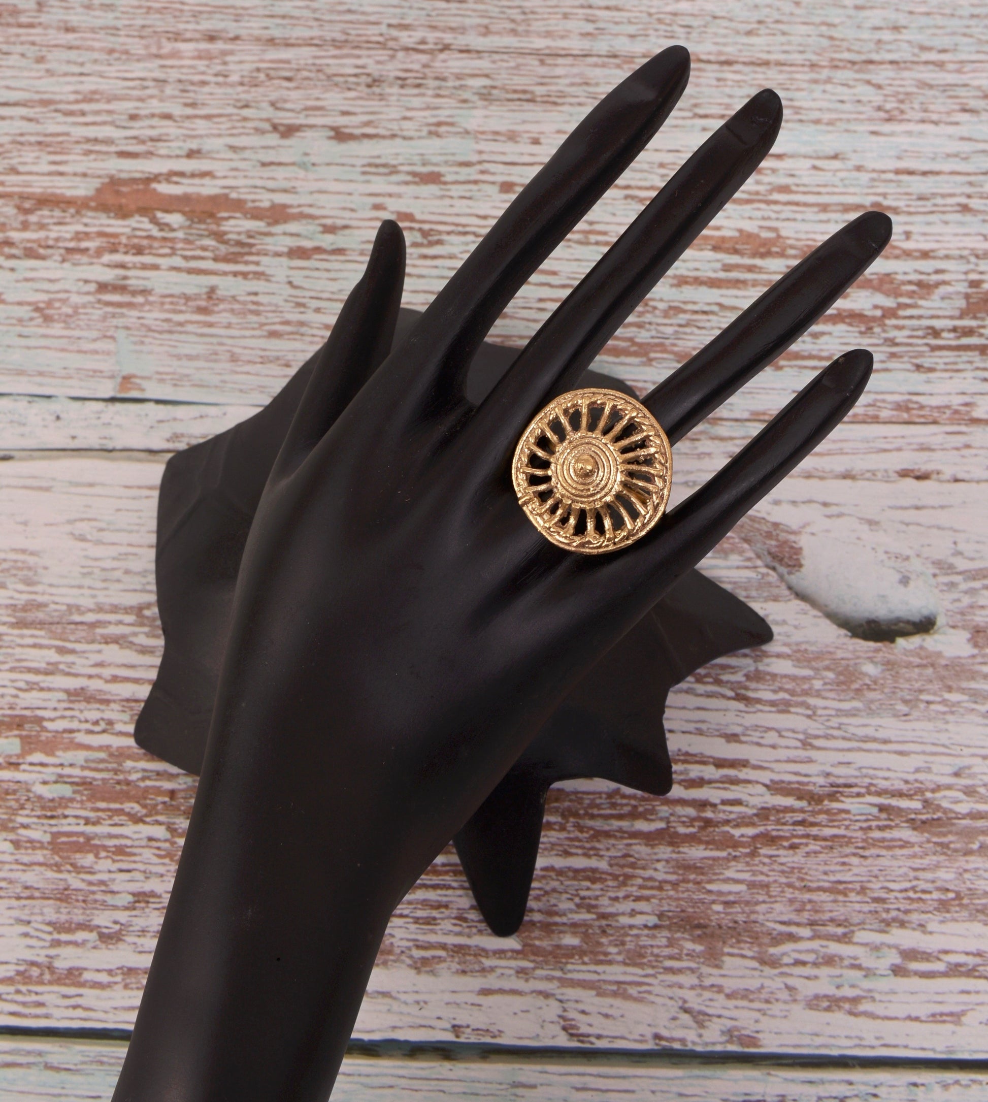 Aryahi Dokra Jewellery Finger Ring