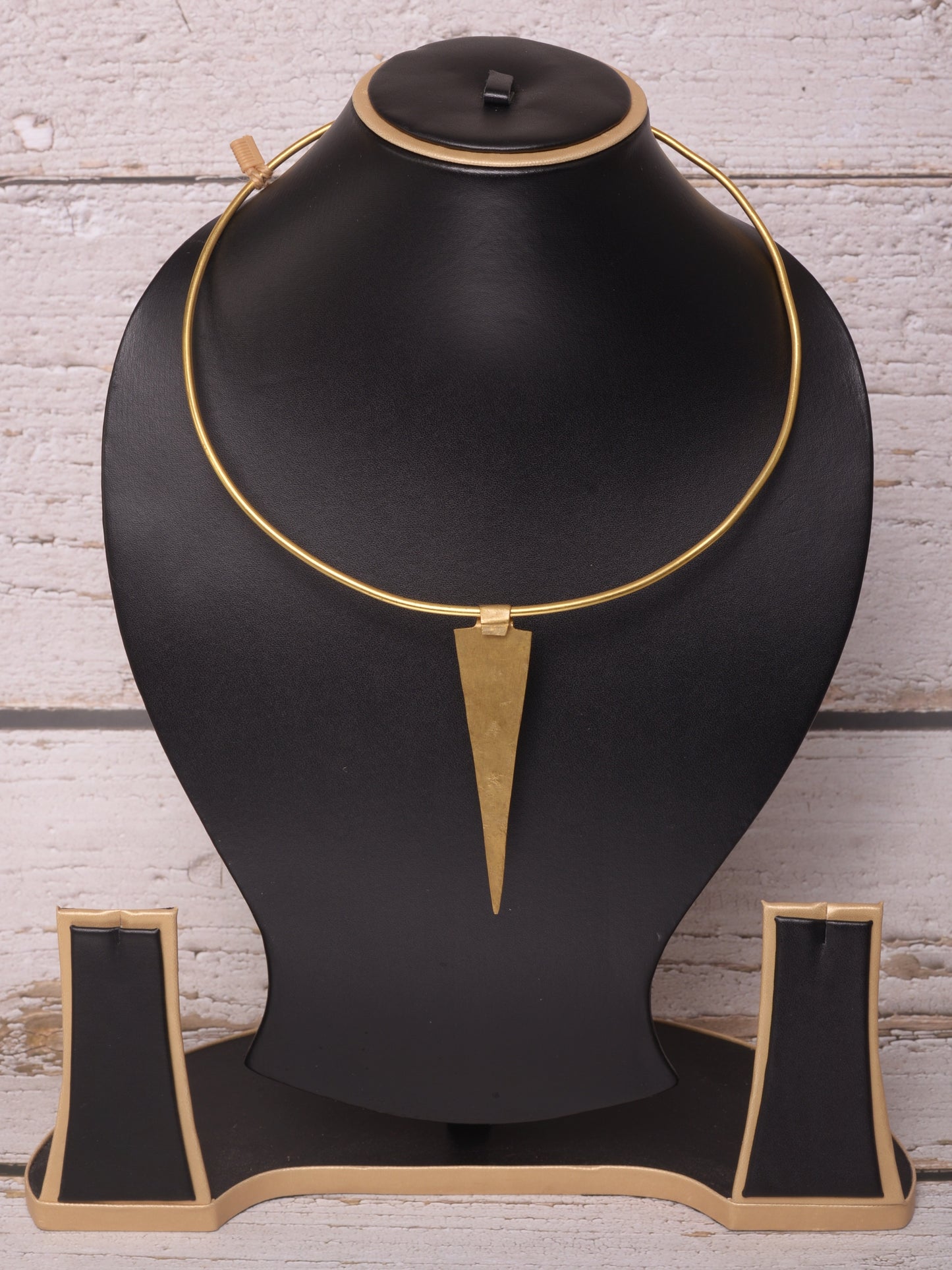Anvika Contemporary Dokra Hasli Necklace