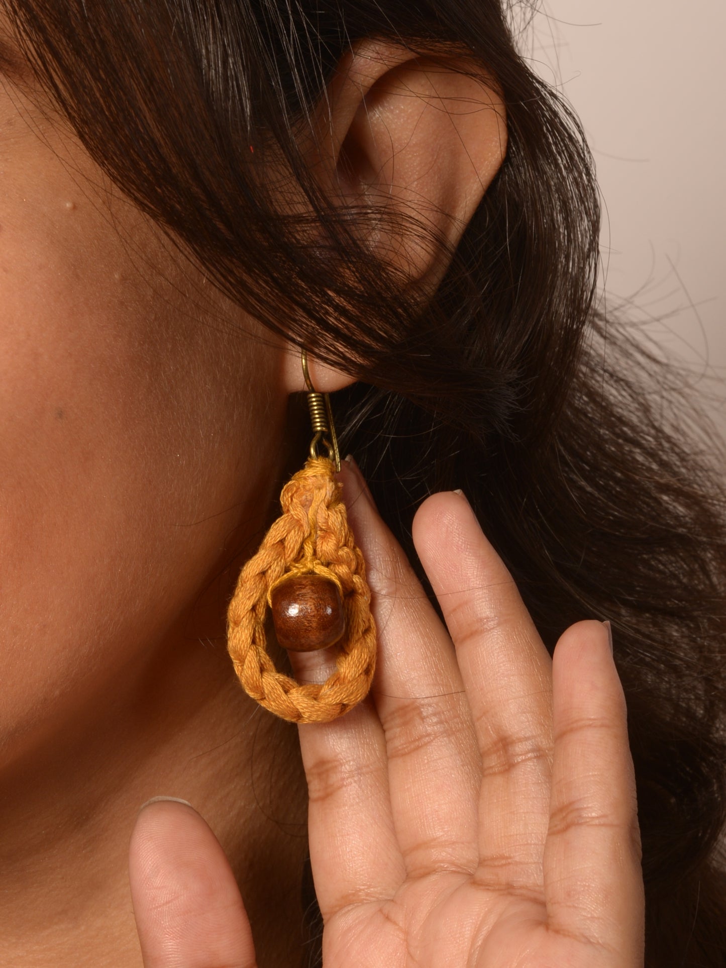Madhuma Clay Necklace & Earring set