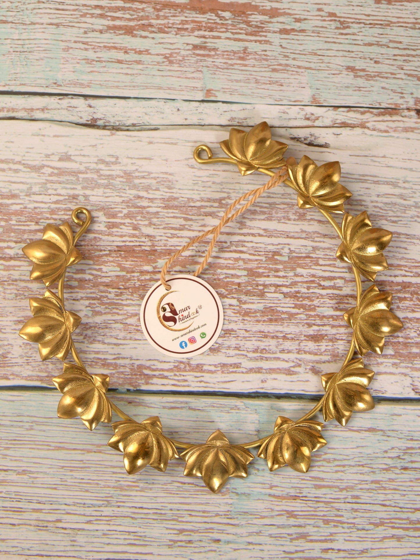 Aadarshini Brass Necklace & Earring set