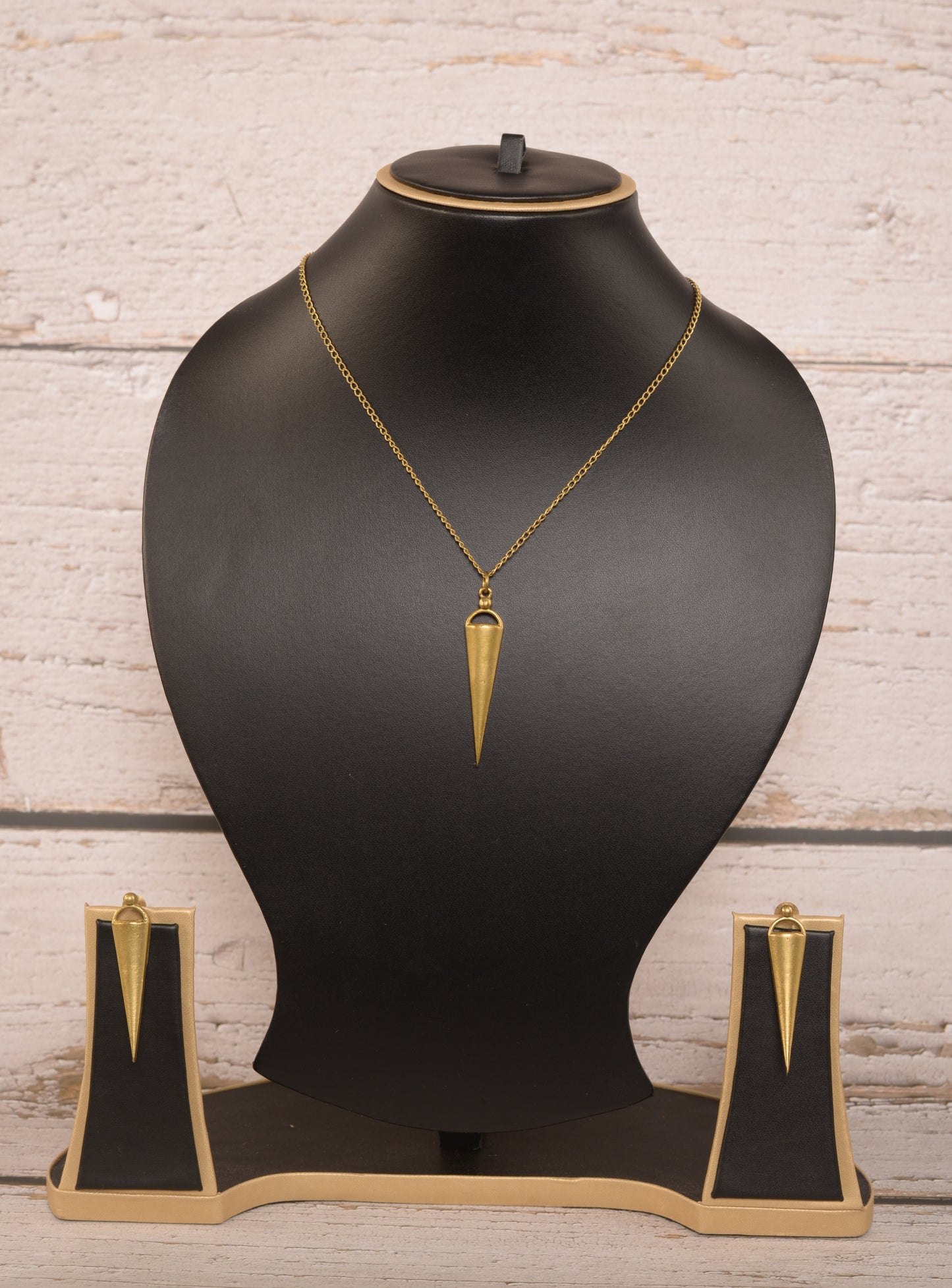 Devishi Brass Pendant & Earrings set