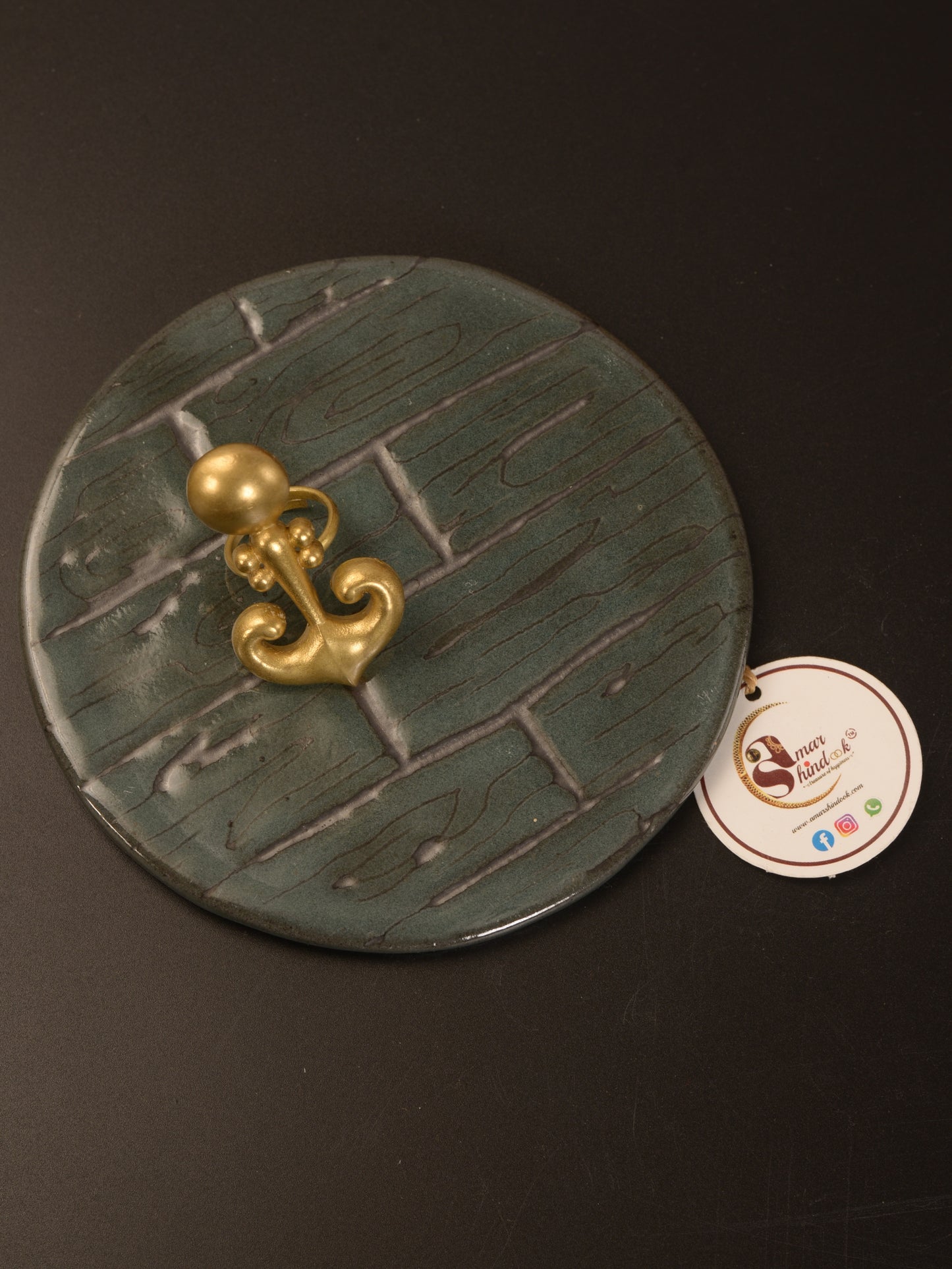 Dyuti Brass Finger Ring