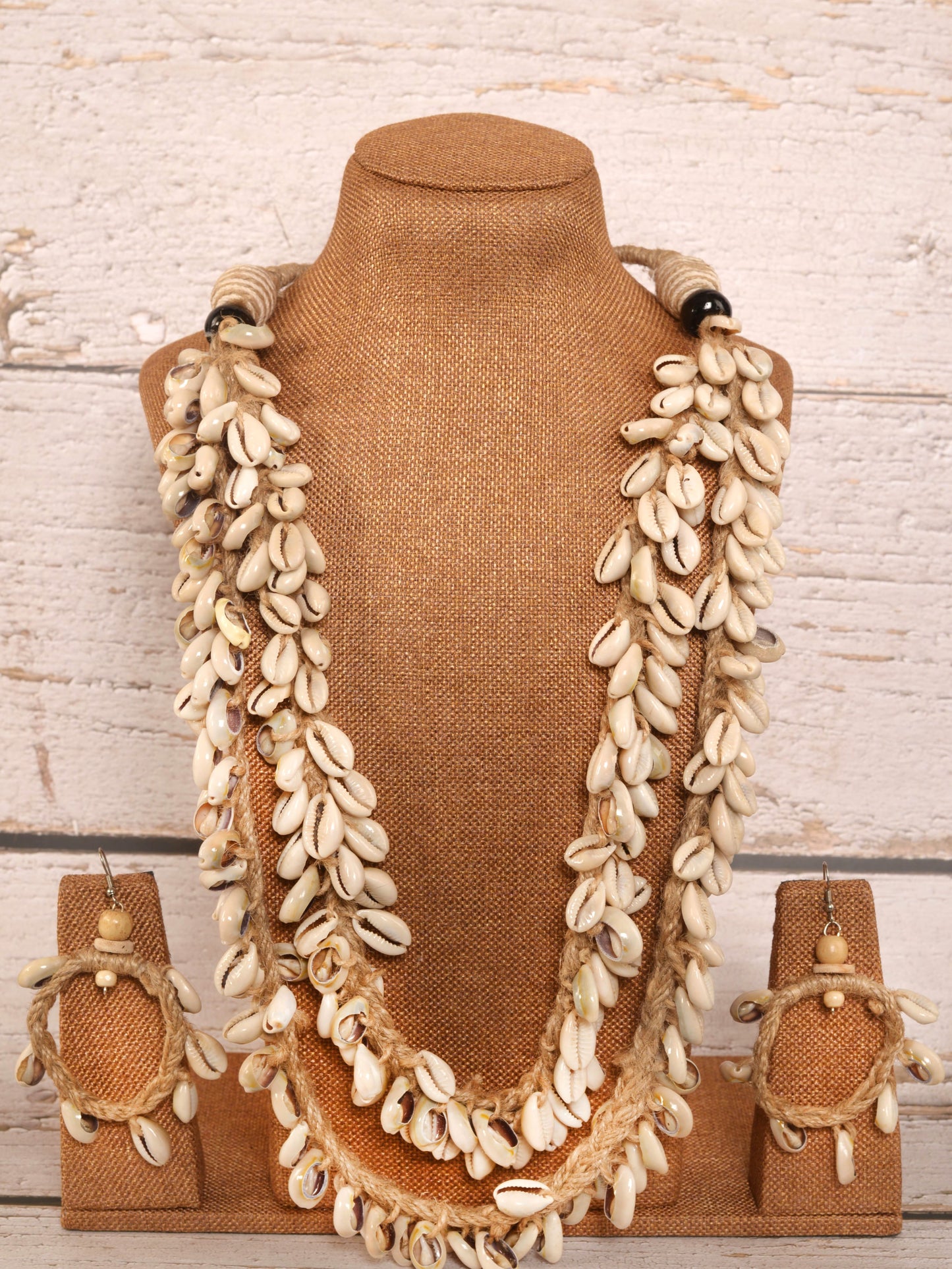Adhita Jute & Kori Necklace & Earrings set