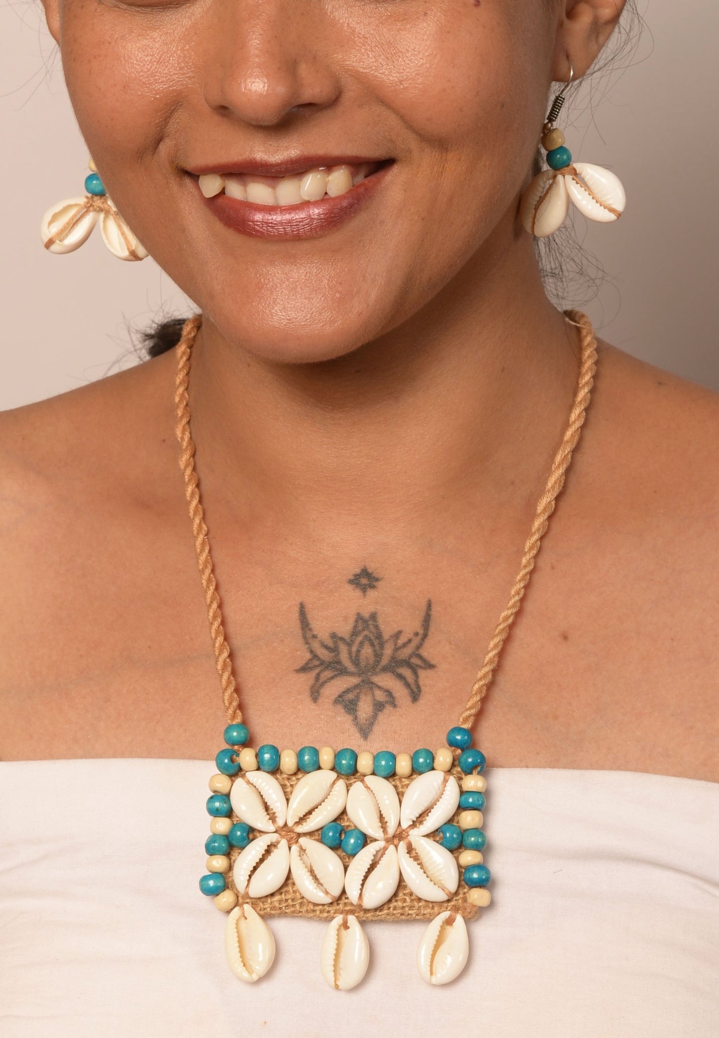 Aashi Fabric Necklace & Earrings set