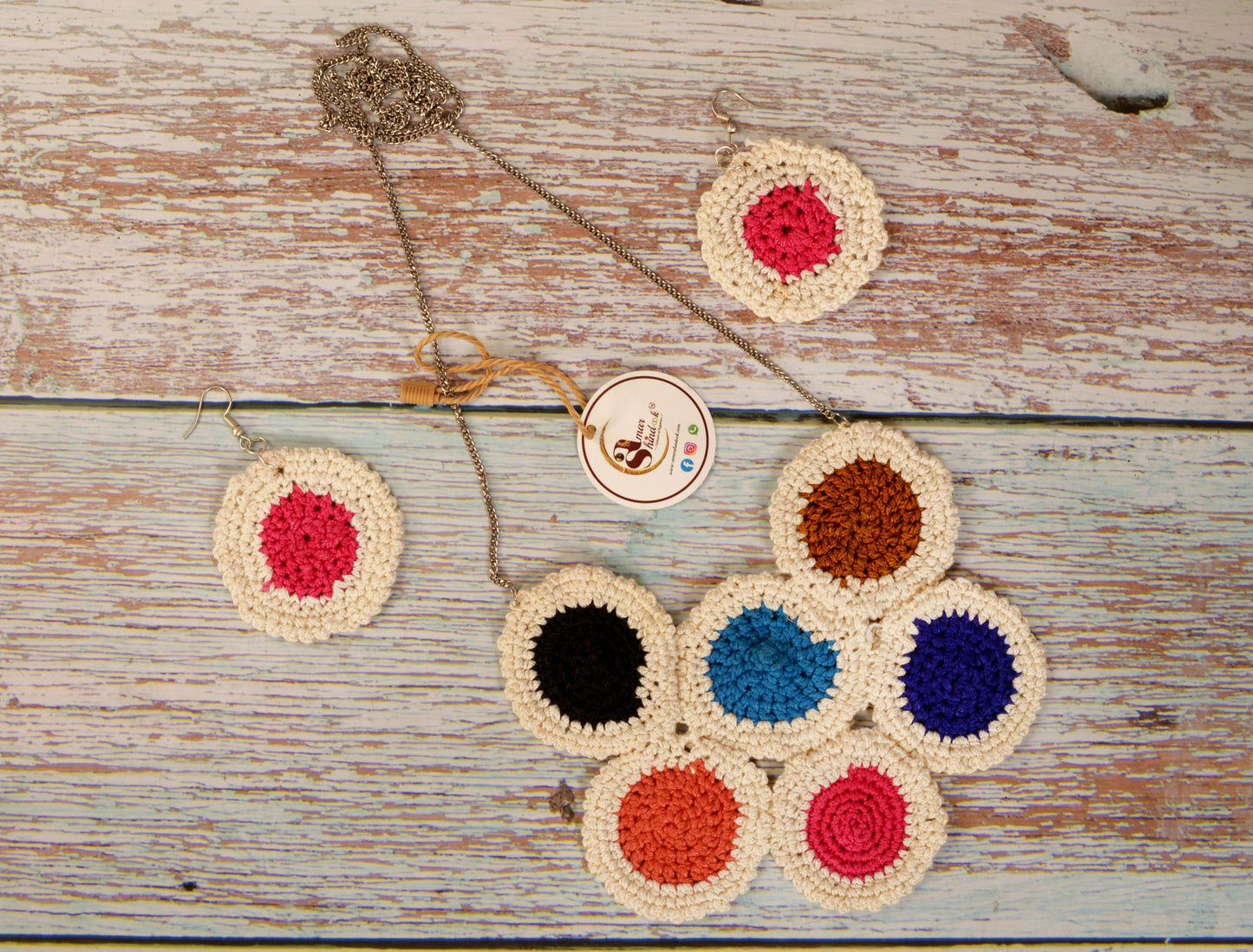 Aarani Crochet Necklace & Earrings set