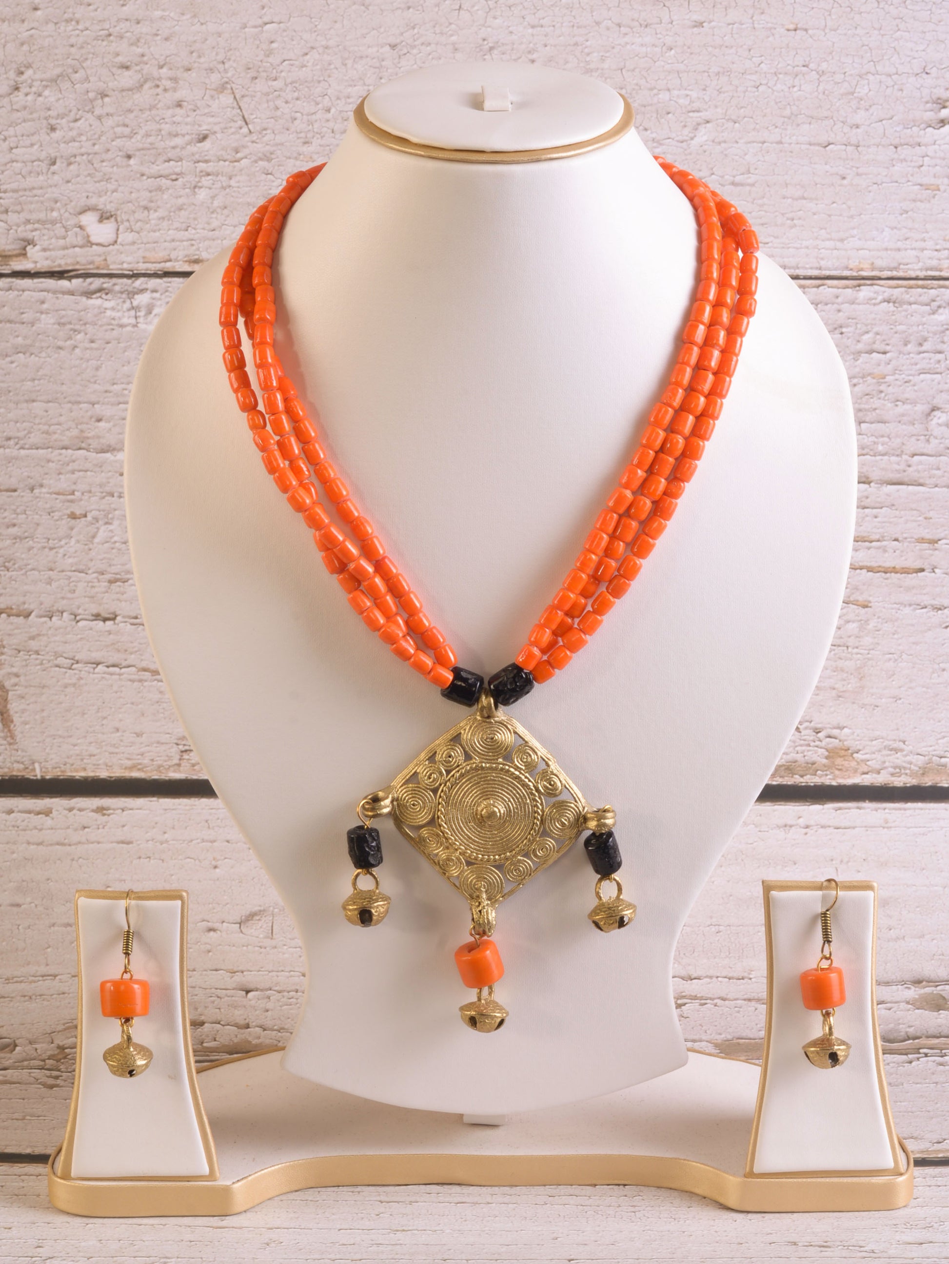 Rishvi Dokra Jewellery Necklace & Earrings Set