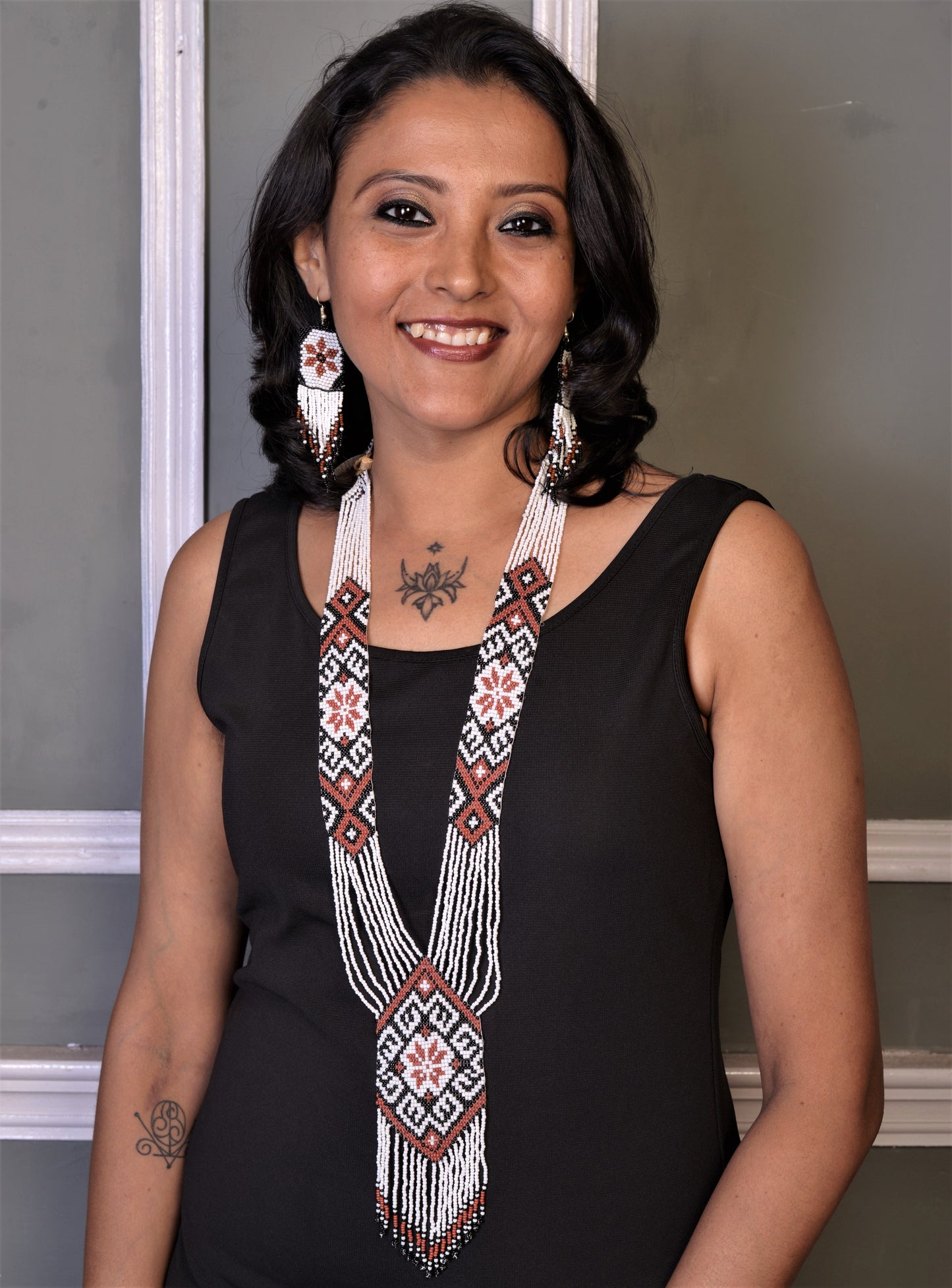 Derora Beads Necklace & Earrings Set
