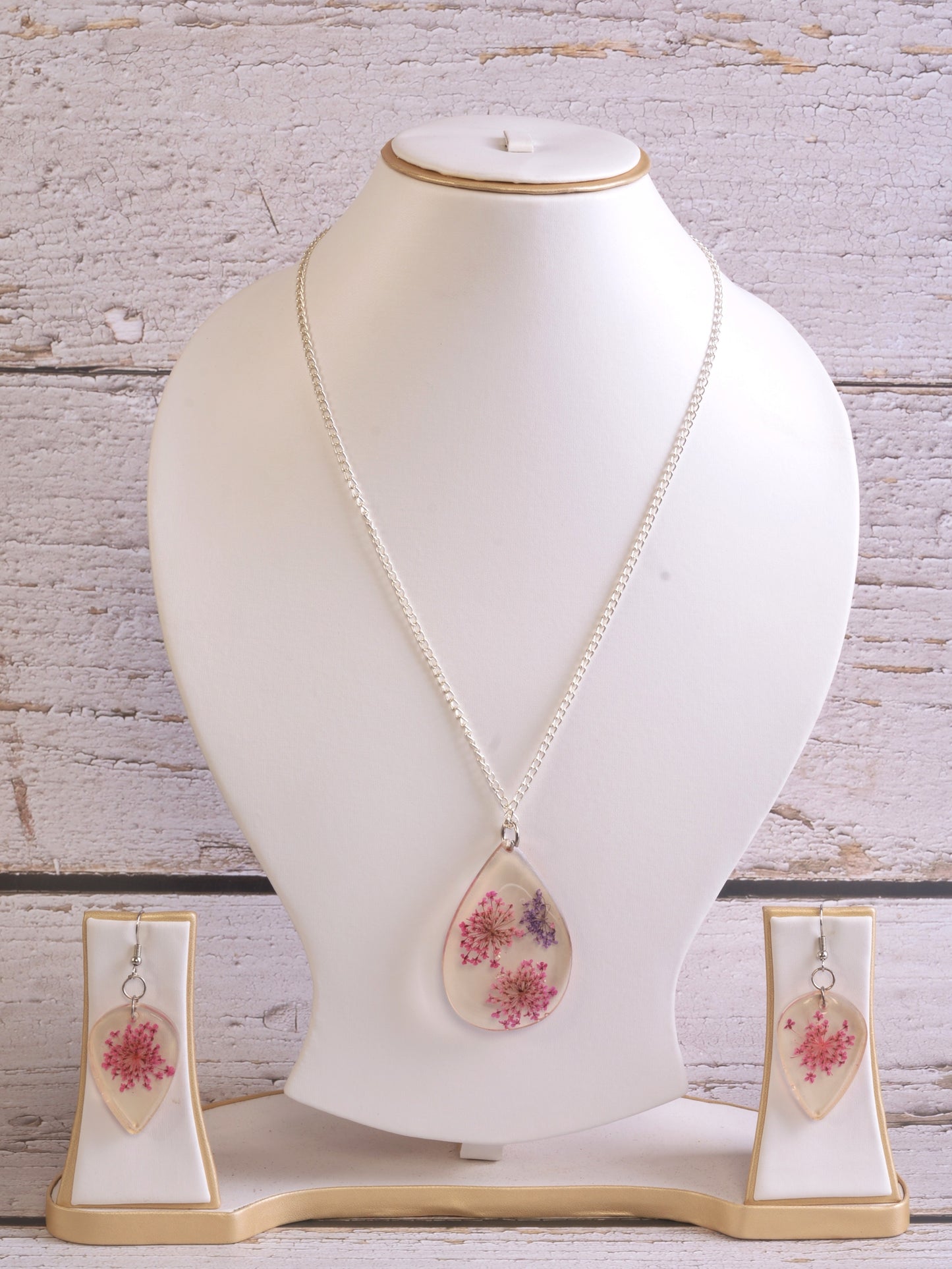 Emily Resin Pendant & Earrings set