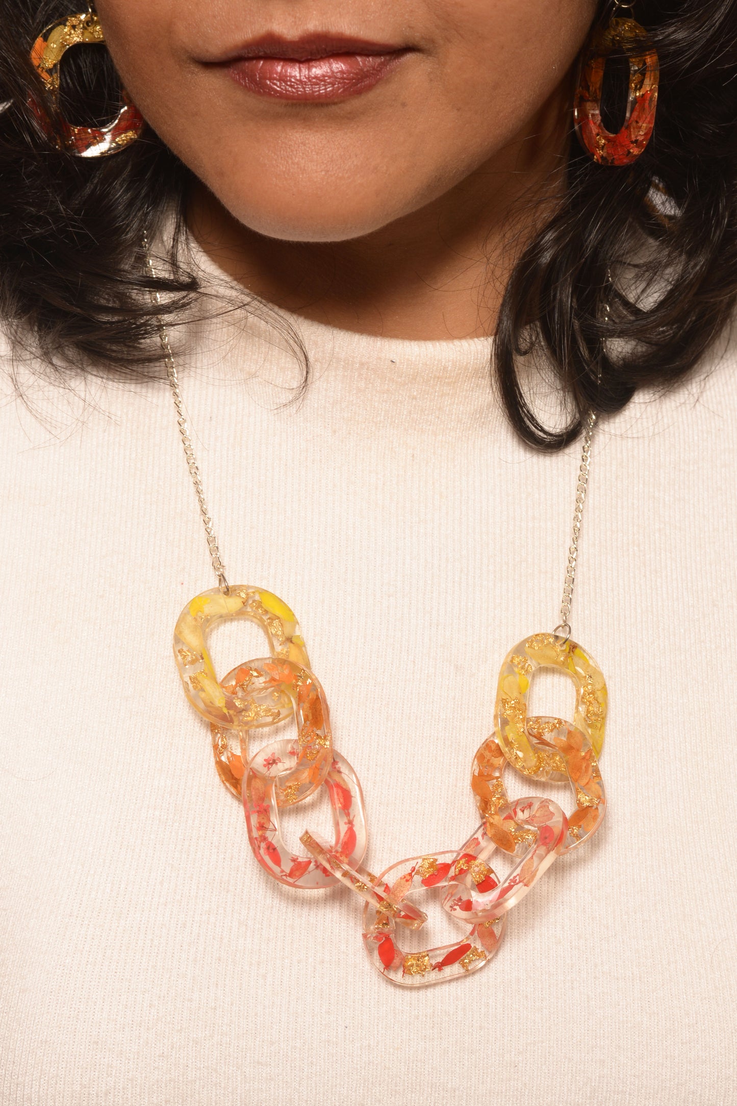Rosa Resin Pendant & Earrings set