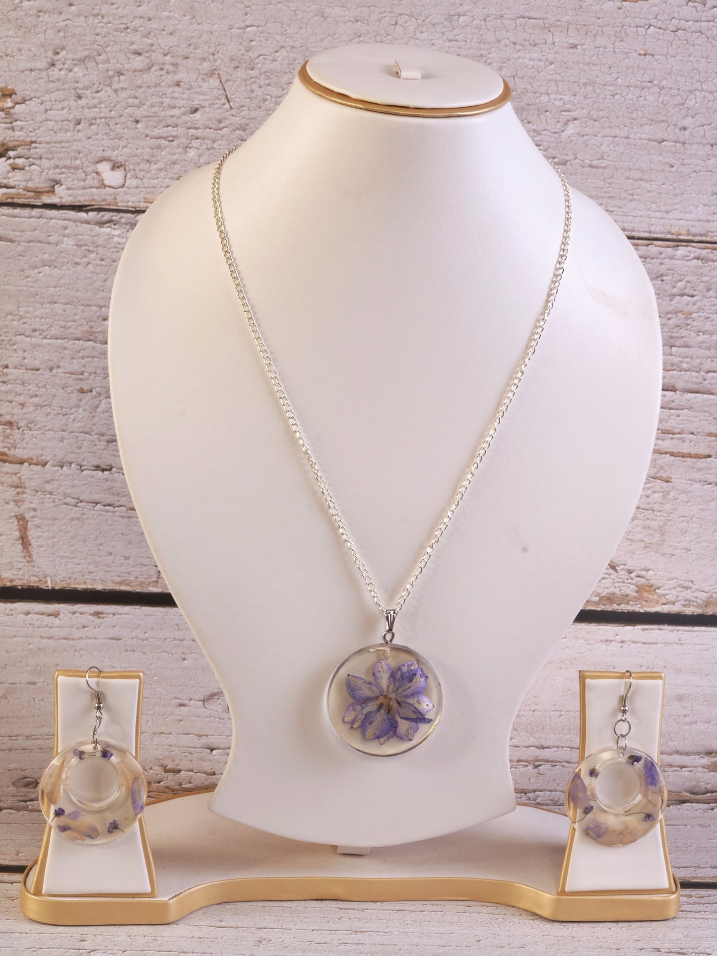 Sherry Resin Pendant & Earrings set