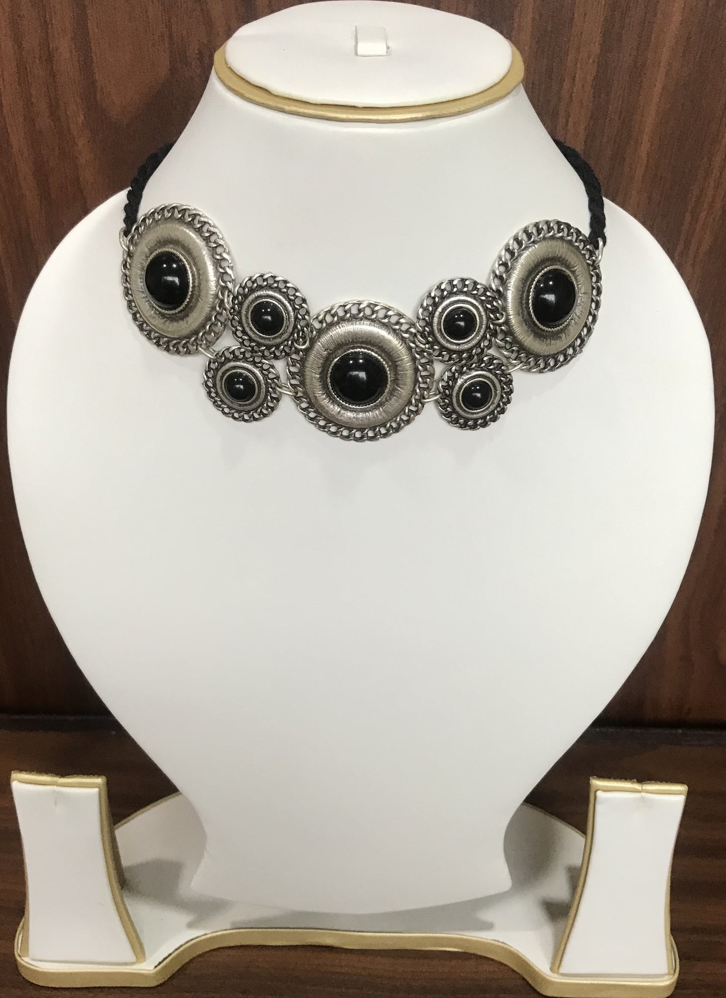 Aynur Turkmeni Choker