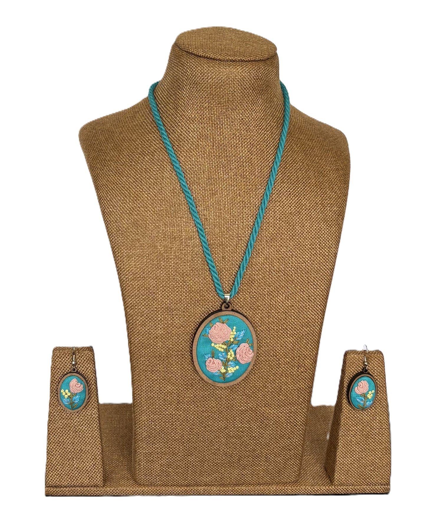 Maanvi Embroidered Fabric Necklace & Earrings set