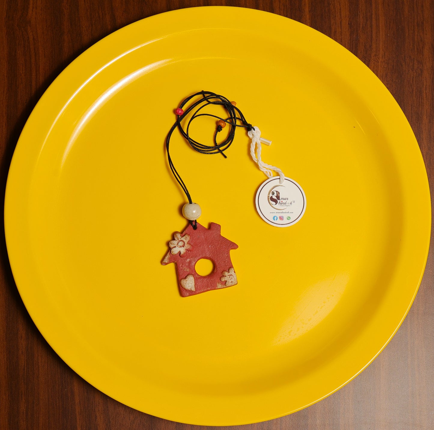 Zina Ceramic Necklace