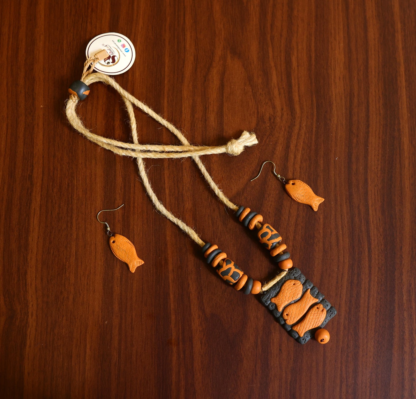 Krisha Poly Ceramic Necklace & Earring set