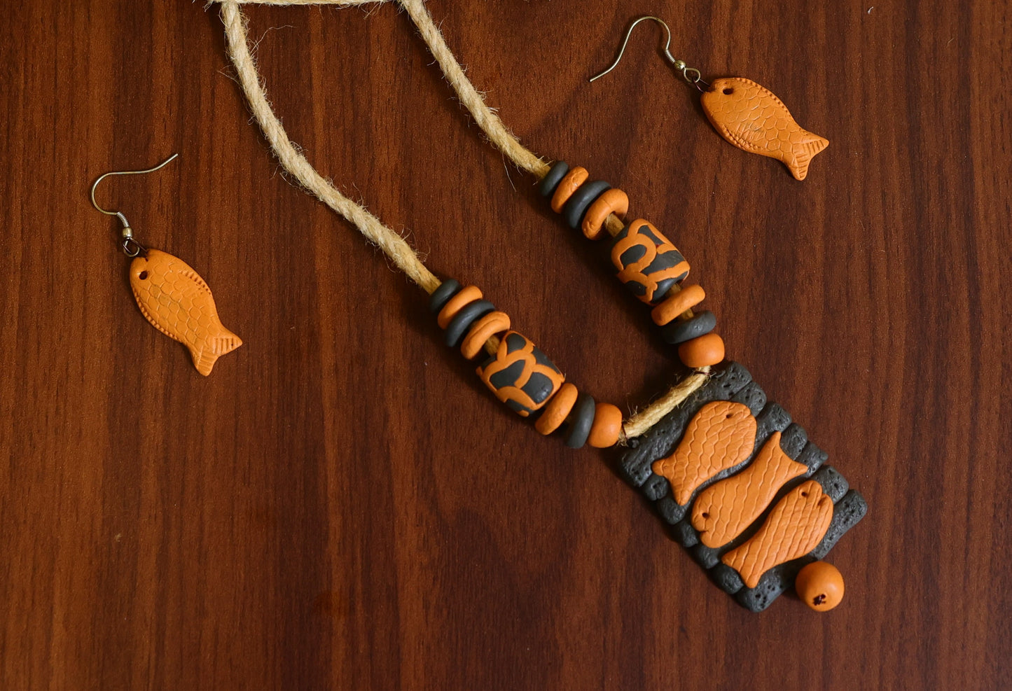 Krisha Poly Ceramic Necklace & Earring set