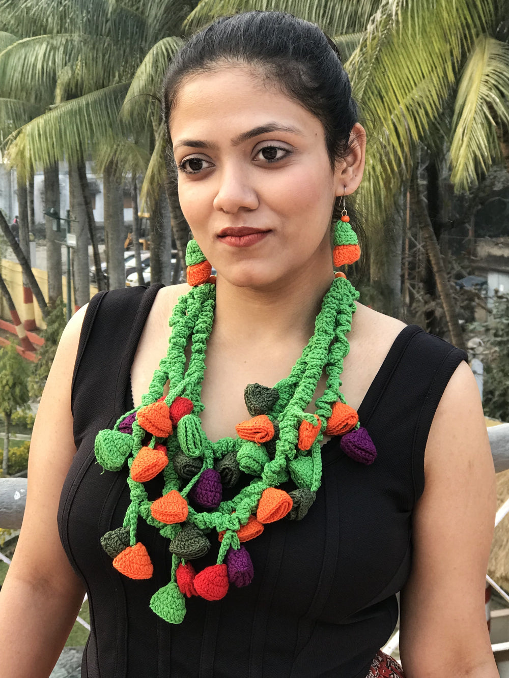 Medha Crochet Necklace & Earrings  set