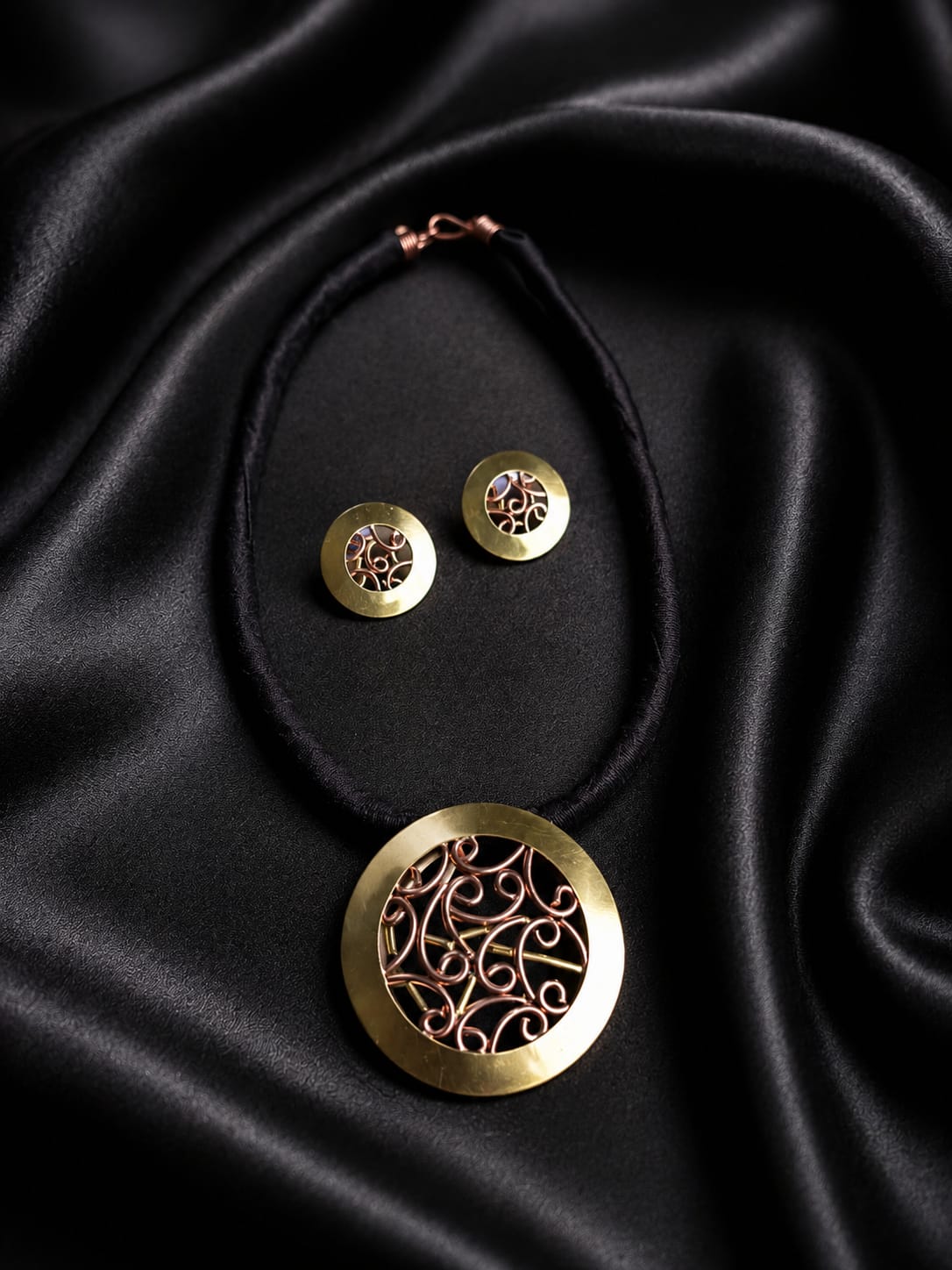 Rithanya Copper Necklace & Earring set