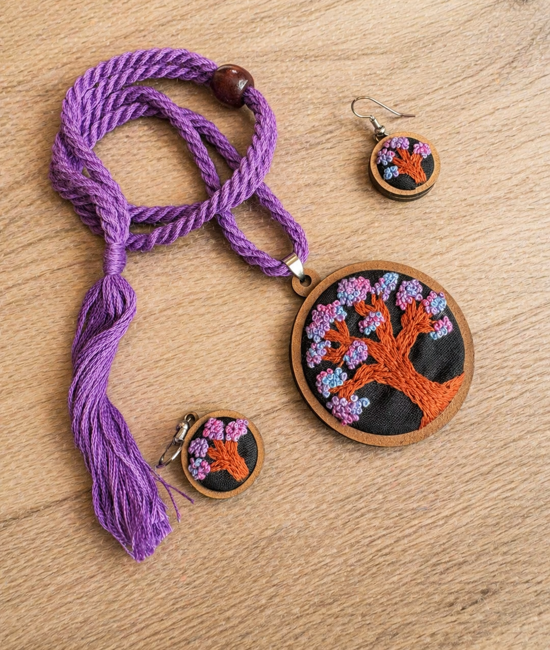 Bluma Embroidered Fabric Necklace & Earrings set