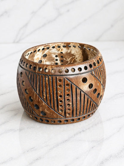 Savi Coco Shell Bangle