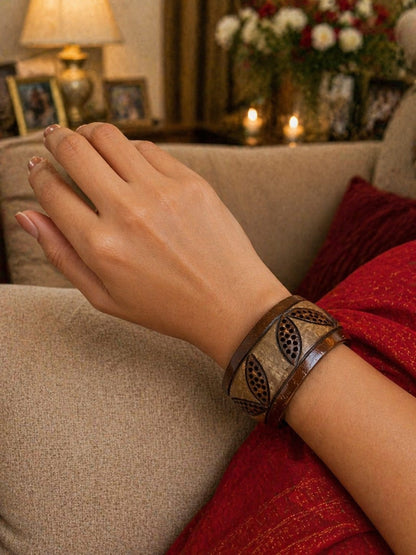 Misha Coco Shell Bangle