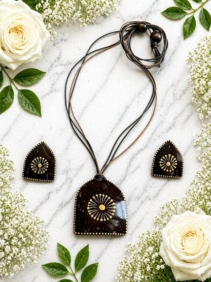 Trishika Coco Shell Necklace & Earring set