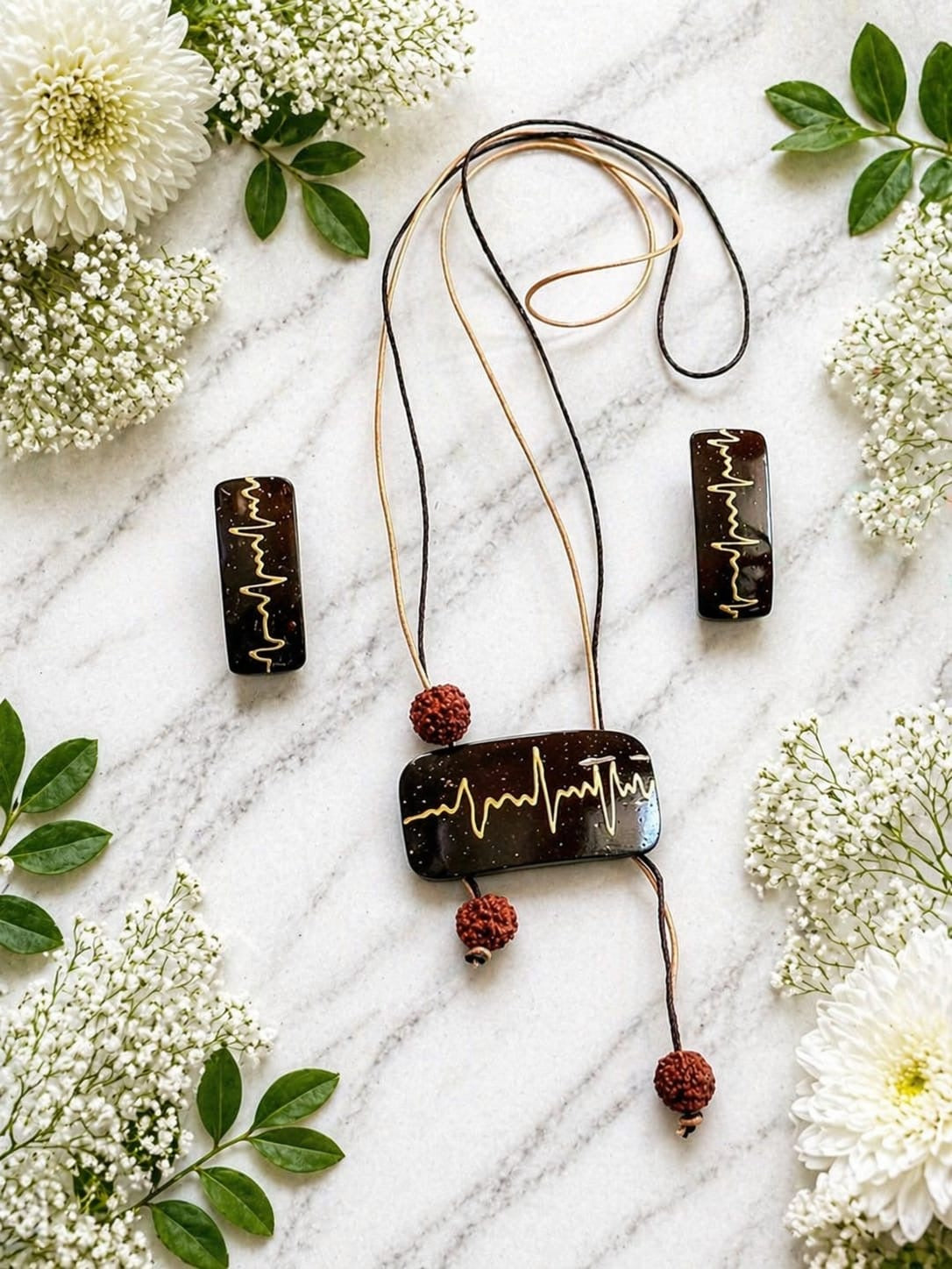 Risha Coco Shell Necklace & Earring set