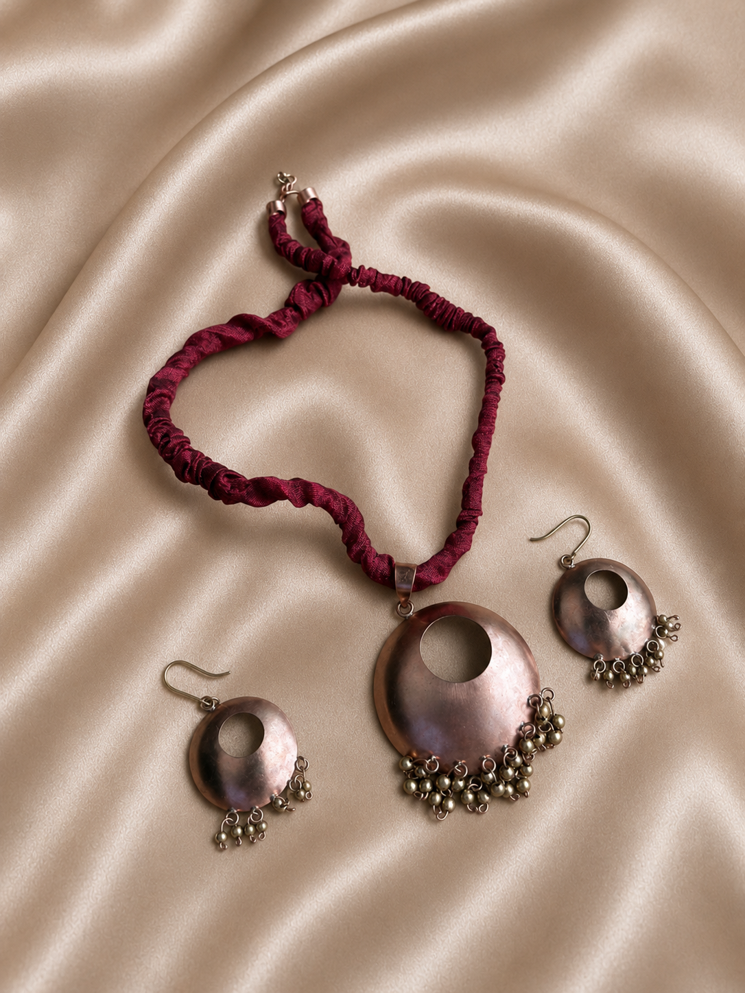 Siya Copper Pendant & Earring set
