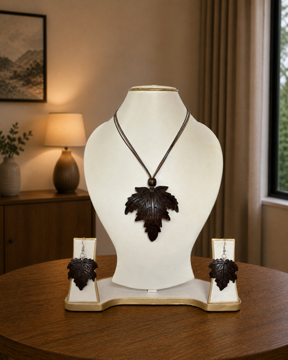 Sanaya Coco Shell Necklace & Earring set