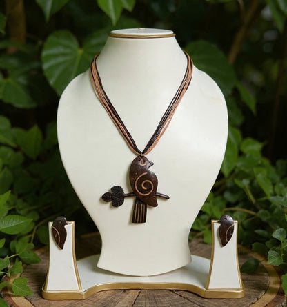 Divisha Coco Shell Necklace & Earring set