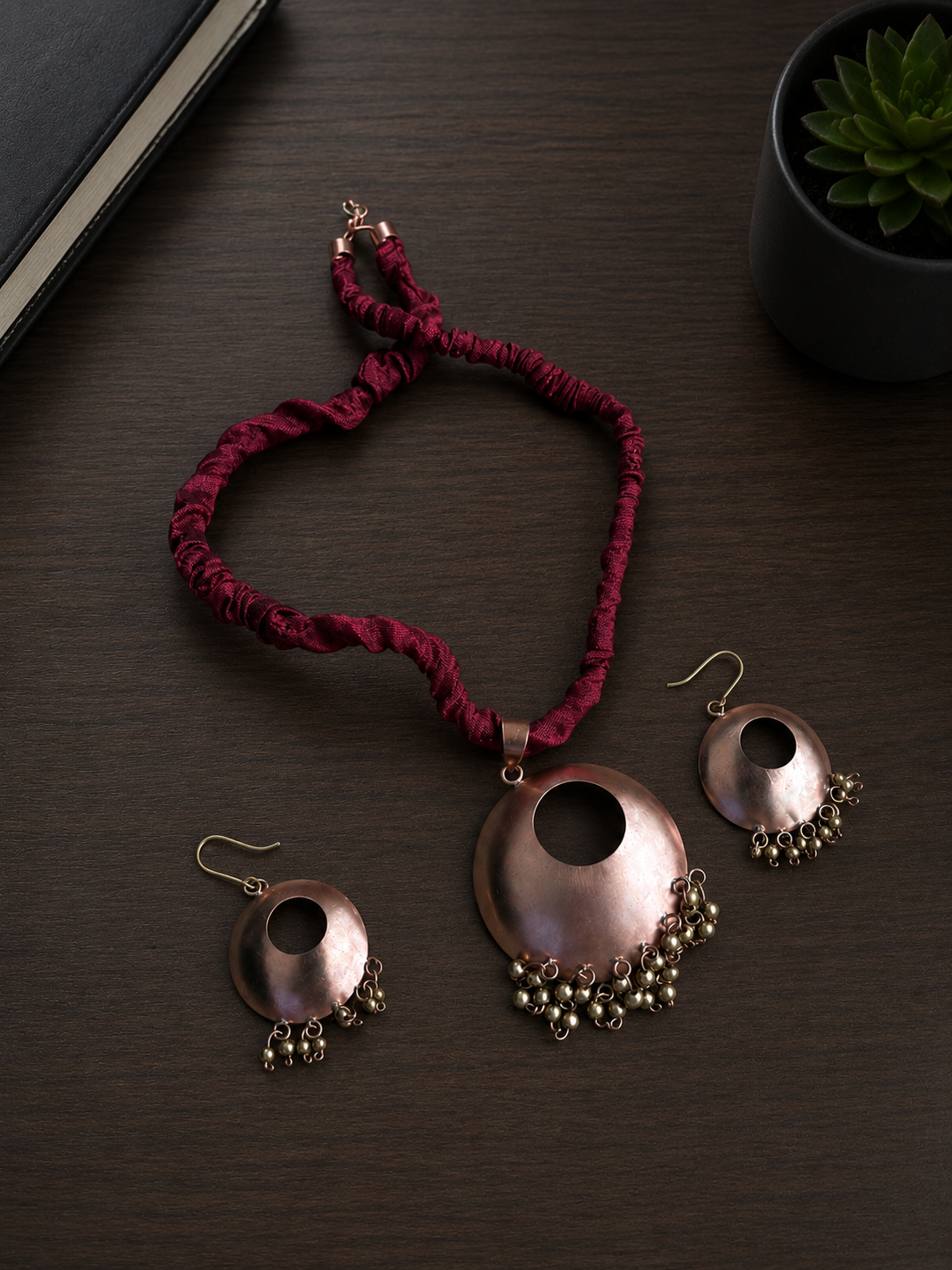 Siya Copper Pendant & Earring set