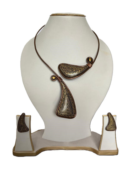 Camilla Clay Necklace & Earring set
