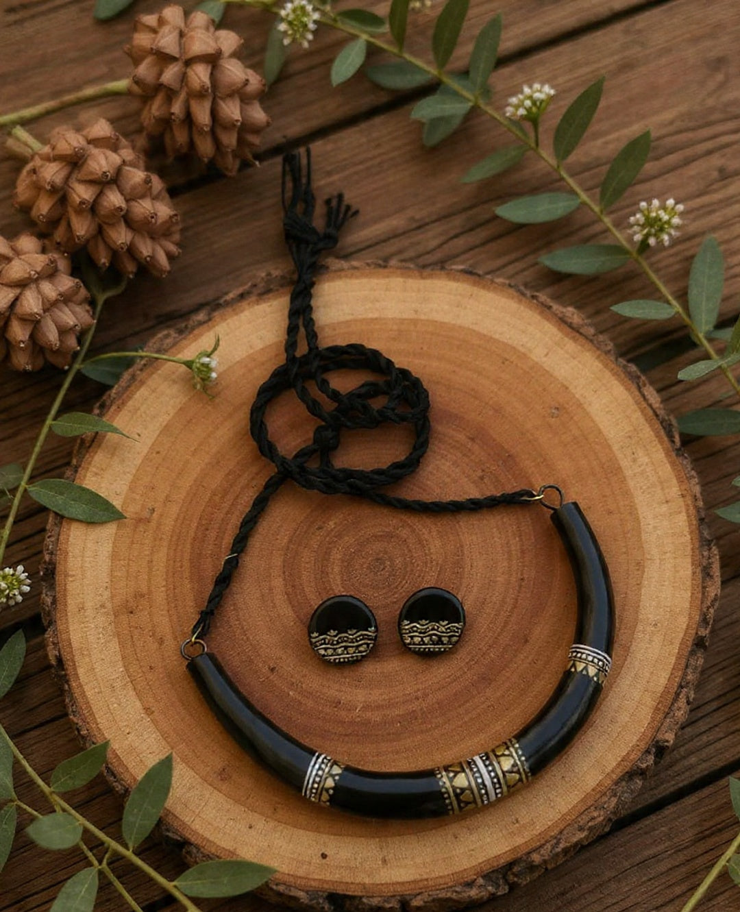 Maanya Clay Necklace & Earring set