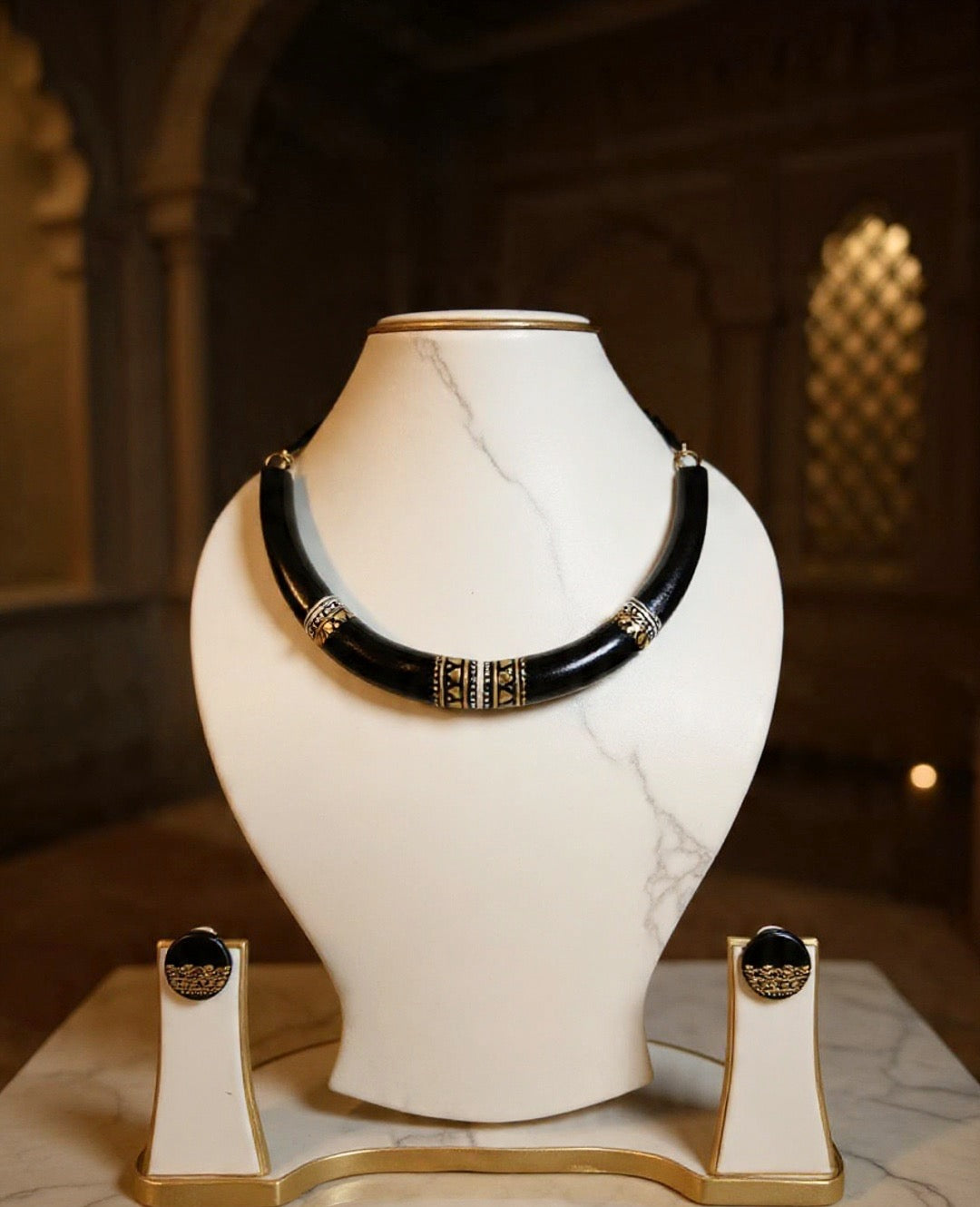Maanya Clay Necklace & Earring set