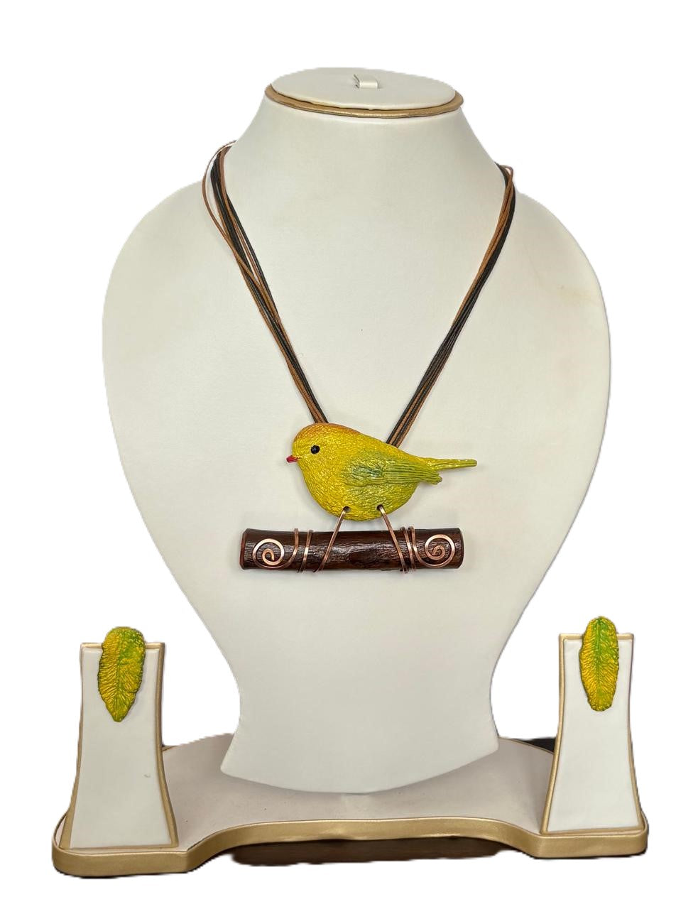 Pranshi Clay Necklace & Earring set