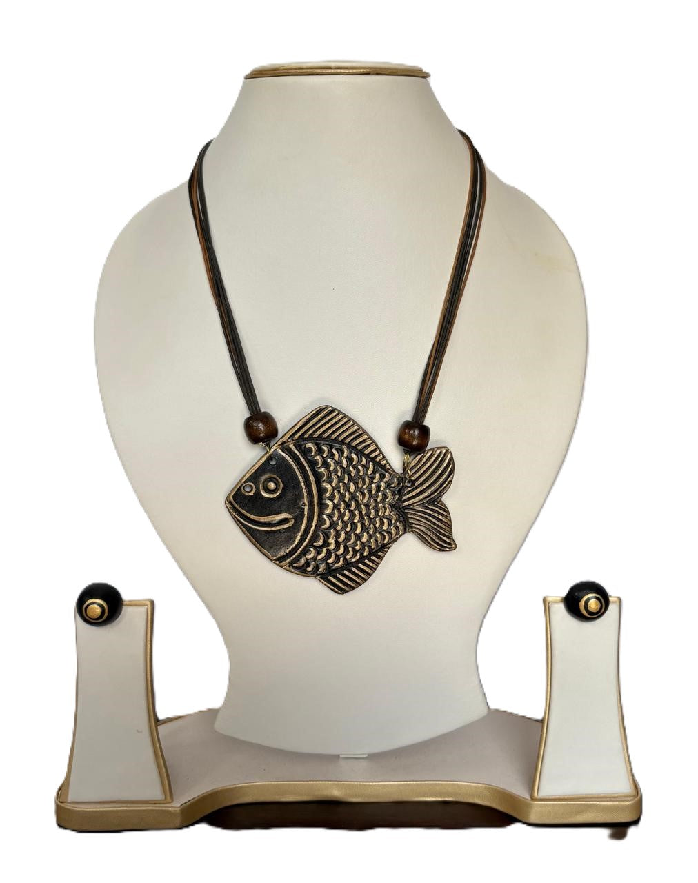 Samanvita Clay Necklace & Earring set