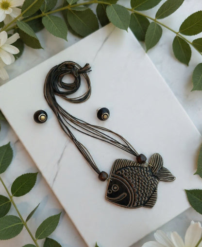 Samanvita Clay Necklace & Earring set