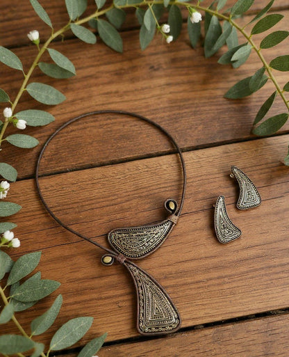 Camilla Clay Necklace & Earring set