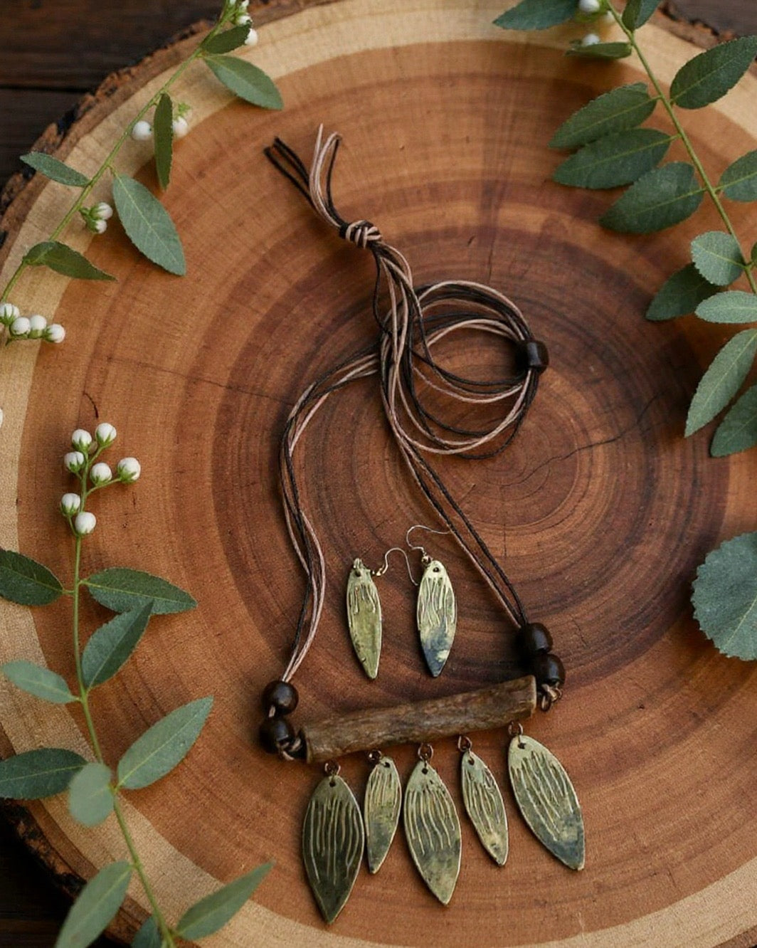 Dhruvi Clay Necklace & Earring set